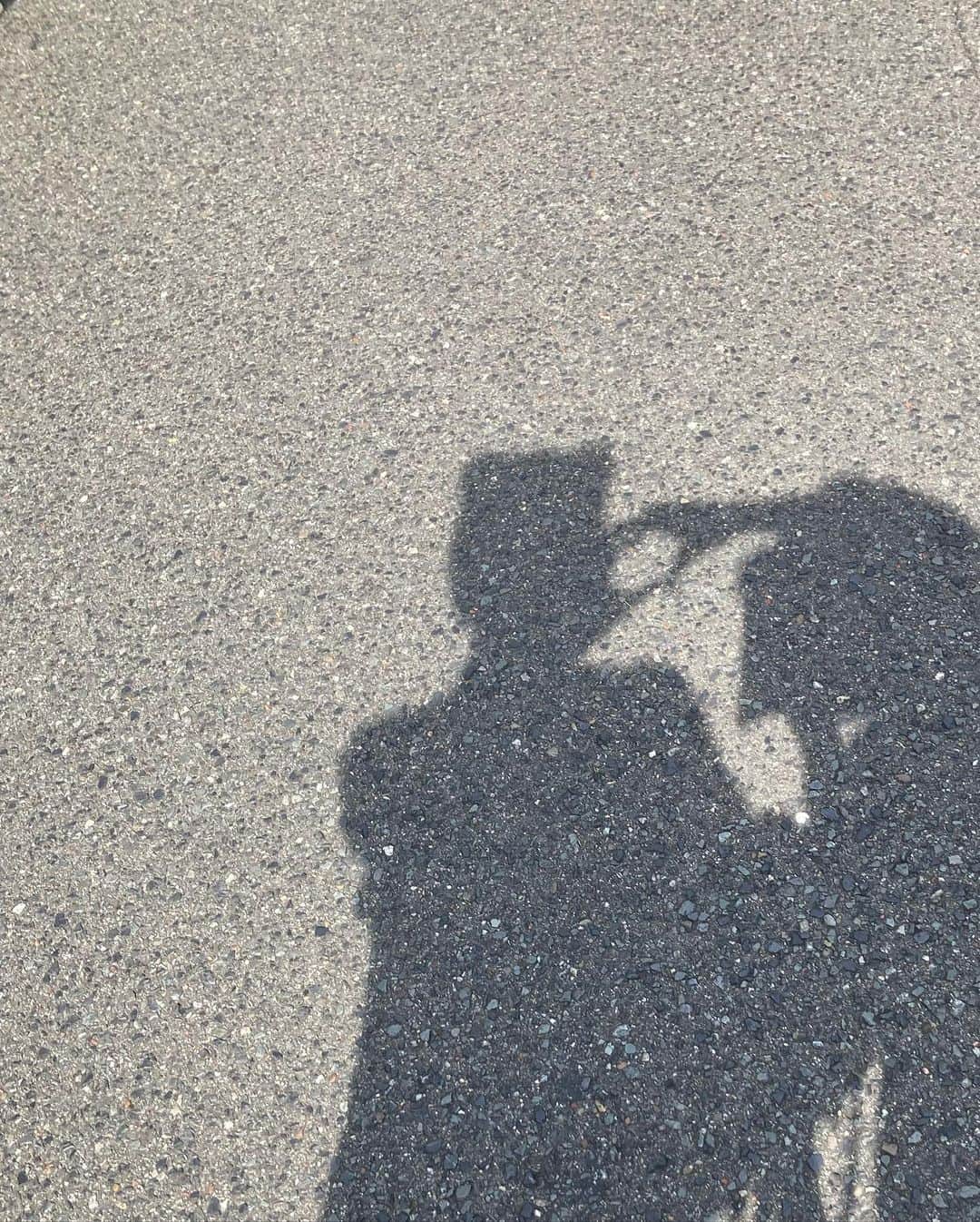 京夏さんのインスタグラム写真 - (京夏Instagram)「カイと誰夢コスでユニバ😭💕  念願のいつさよは最高でした… 新巻も楽しみ😭😭😭   #コスプレ  #併せ  #ユニバ  #誰夢コスプレ」8月9日 23時20分 - kyouka__frog