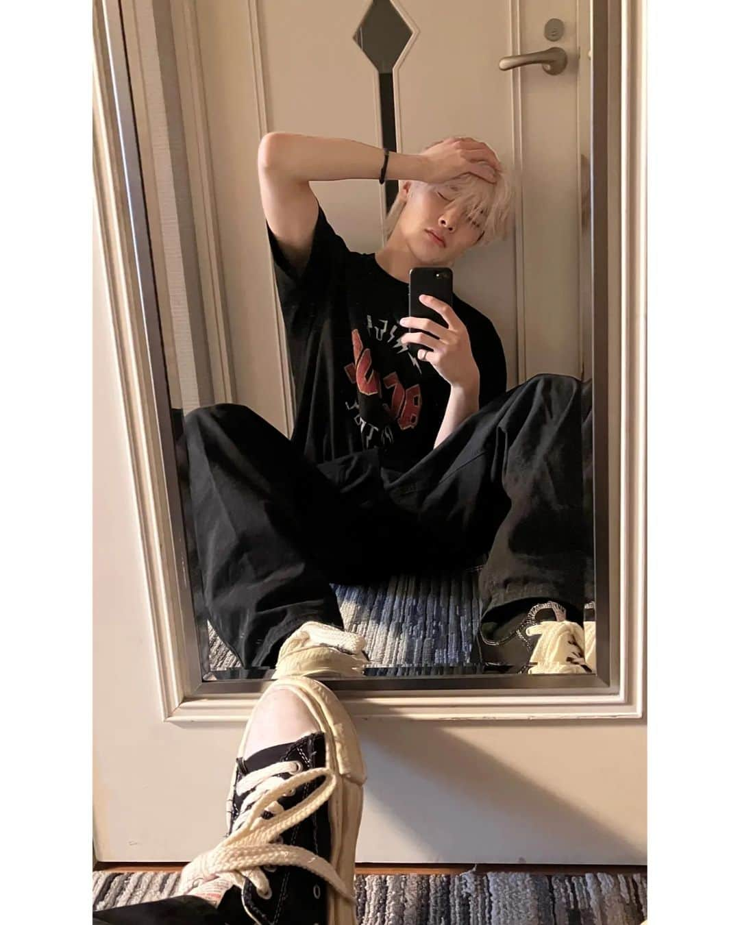 Stray Kidsさんのインスタグラム写真 - (Stray KidsInstagram)「🖤 #StrayKids#STAY#OOTD#IN스타그램#🦊」8月10日 22時58分 - realstraykids