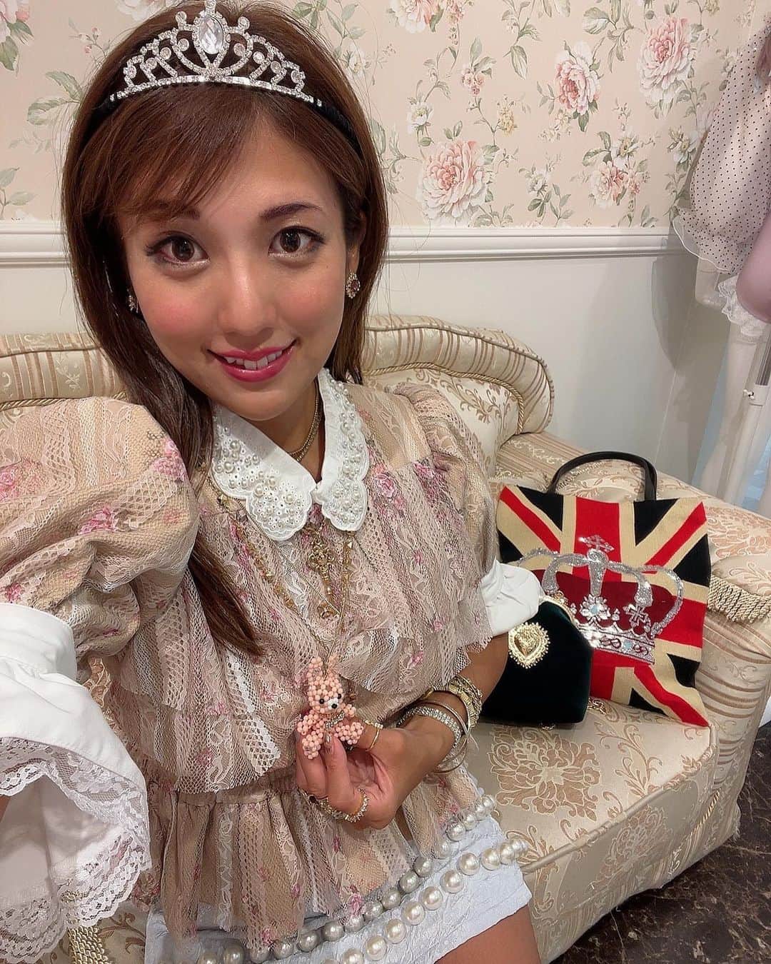 神谷麻美さんのインスタグラム写真 - (神谷麻美Instagram)「#貴族 だお💖👸💖🌈💖✨   #Princess だお💖👼🏼💖🌈💖✨  ✨🦄💖🎪🎡🎠🎪💖🦄✨」8月11日 9時54分 - asamice428
