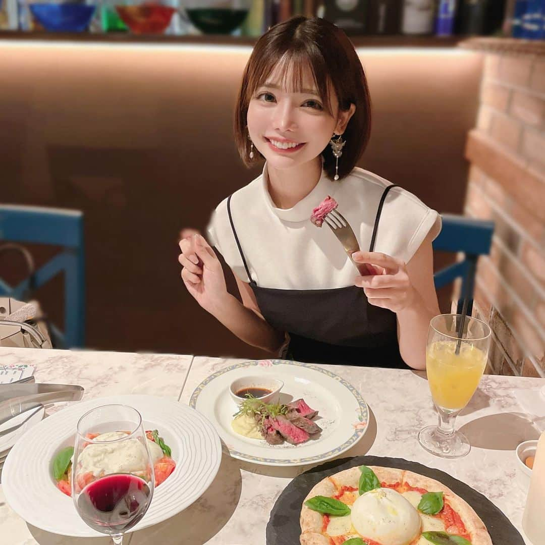 米倉みゆさんのインスタグラム写真 - (米倉みゆInstagram)「錦糸町のイタリアン🇮🇹こんなオシャレなところありました👸 · · チーズ好きは唸る美味しさです！！ このブッラータチーズを食べたくて行ってきた~~~🧀 · ピザとパスタの他にもこのチーズ料理が6品もあって めーちゃくちゃ迷いました🥹ほかのも食べたかったからまた行きたいな🥹💕 · 店内もオシャレで落ち着いた雰囲気！デートにもピッタリだよ~~~🥰 · · · · · · · · #もぐもぐする米倉  #東京デート #錦糸町イタリアン #錦糸町デート #valontokyo #錦糸町グルメ #東京ディナー #チーズグルメ #ステーキディナー #美味しい #美味しいもの #美味しいお店 #美味しいご飯 #オシャレカフェ #お洒落カフェ #女子会 #デート #グルメ女子 #gourmet #yummy #happy #italia #restaurant #tokyo #kinshicho #japan #japantravel #japanesegirl #japanese #dinner PR」8月11日 10時04分 - yone__miyu630