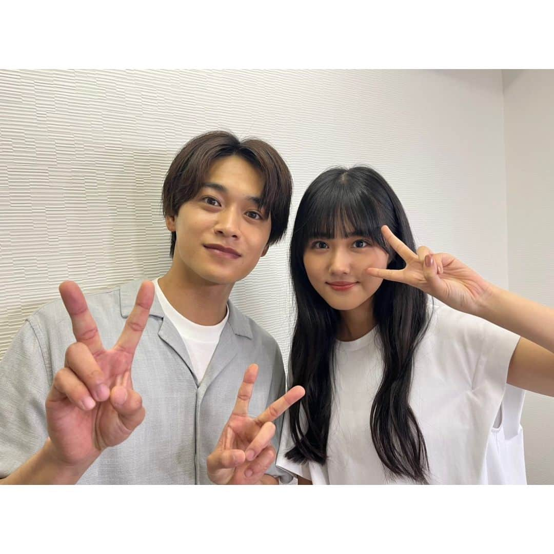 原菜乃華さんのインスタグラム写真 - (原菜乃華Instagram)「Novelbrightさんの新曲「どうして」のMVに出演させて頂きました。 真犯人フラグの時はお会い出来なかったのでご挨拶出来て嬉しかったです！  とても素敵な曲です！ぜひご覧下さい！   #Novelbright  #どうして  #mv」8月11日 10時29分 - nanoka_hara_official