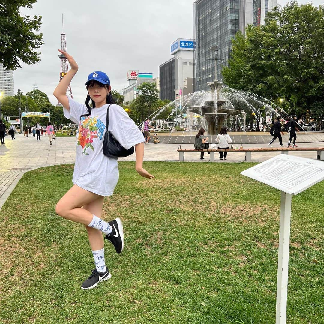 篠見星奈さんのインスタグラム写真 - (篠見星奈Instagram)「. ✌🏻💙🌱🌷🫧 .」8月11日 12時35分 - shinomi_seina