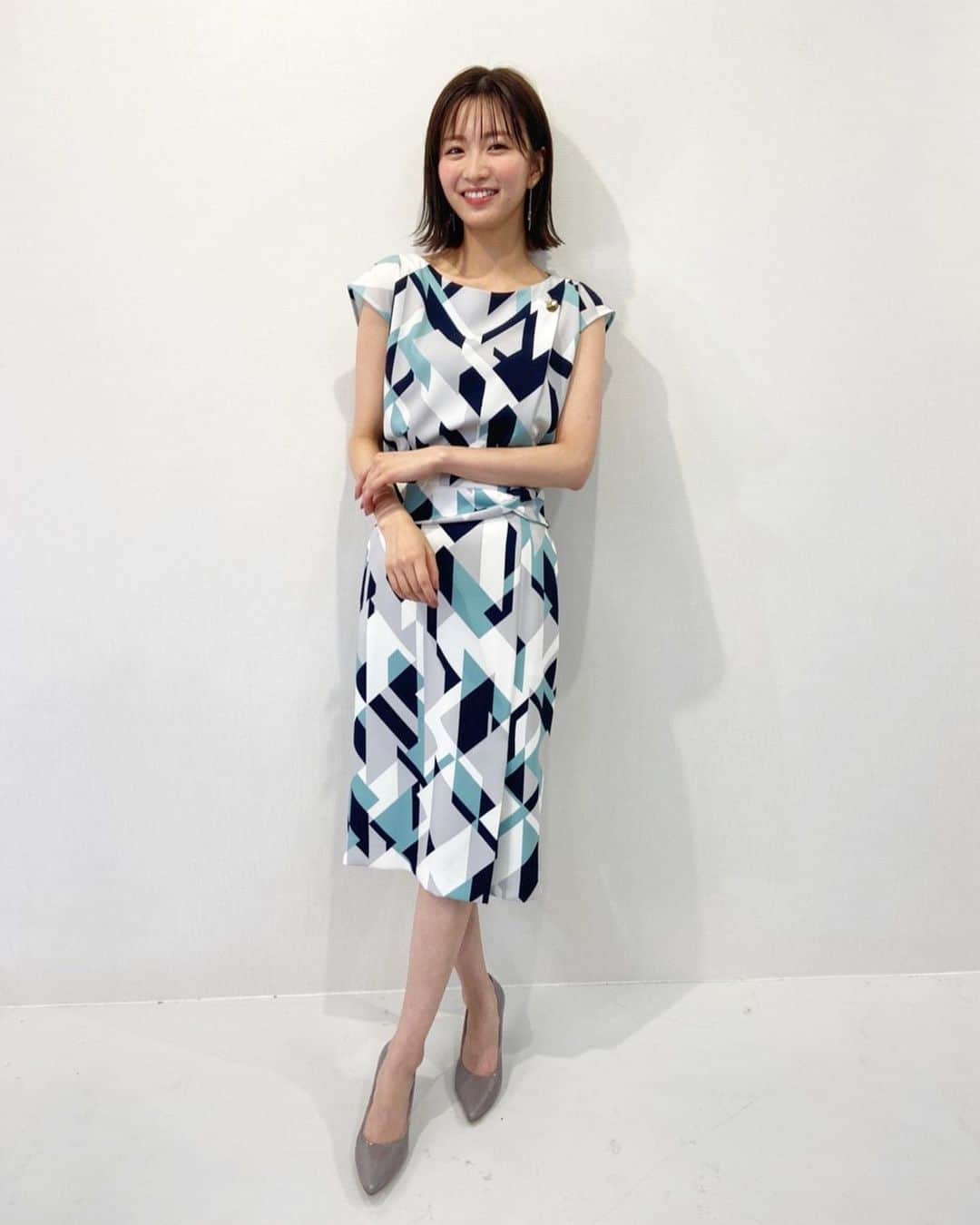 オンワード　新品タグ付 元値18,000円 岡崎紗絵さん オールインワン 今日はTOKYO GIRLS COLLECTIONのステージを観に行かせていただき