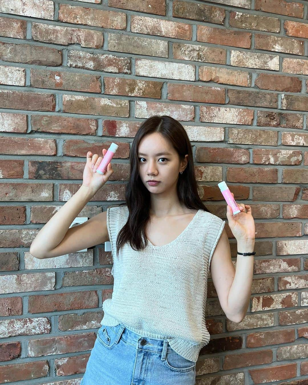 ヘリ さんのインスタグラム写真 - (ヘリ Instagram)「나처럼 해봐요 이렇게 🍭🎈」8月11日 19時24分 - hyeri_0609