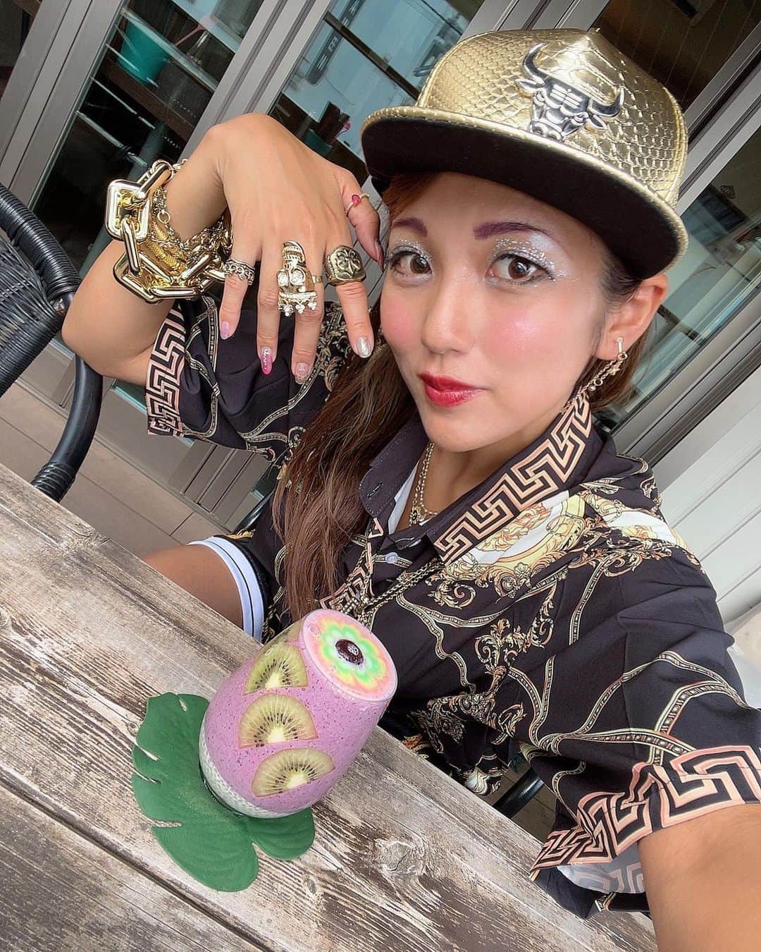 神谷麻美さんのインスタグラム写真 - (神谷麻美Instagram)「#smoothie 大好き💖🍹💖🌈💖✨」8月12日 10時37分 - asamice428
