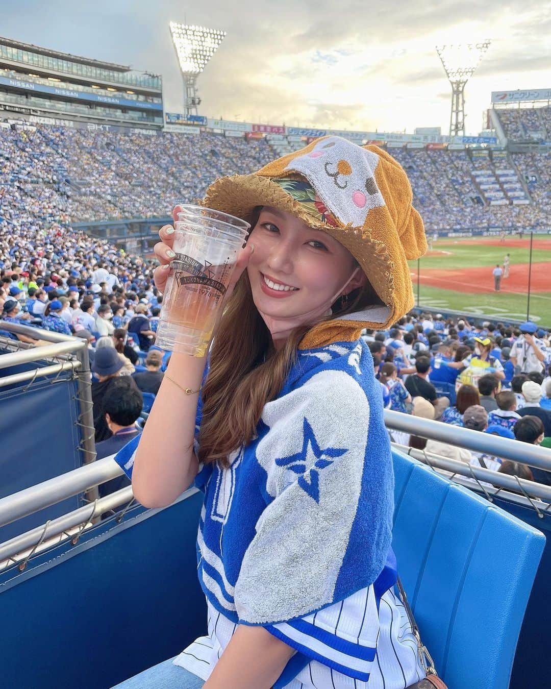 水越愛華さんのインスタグラム写真 - (水越愛華Instagram)「BOX観戦の日〜🐹⭐️  同期のビールが一番美味いし、 同期がいっちばんかわいいって 思いながら酔っ払った🍺🥴」8月12日 19時51分 - iamemika21