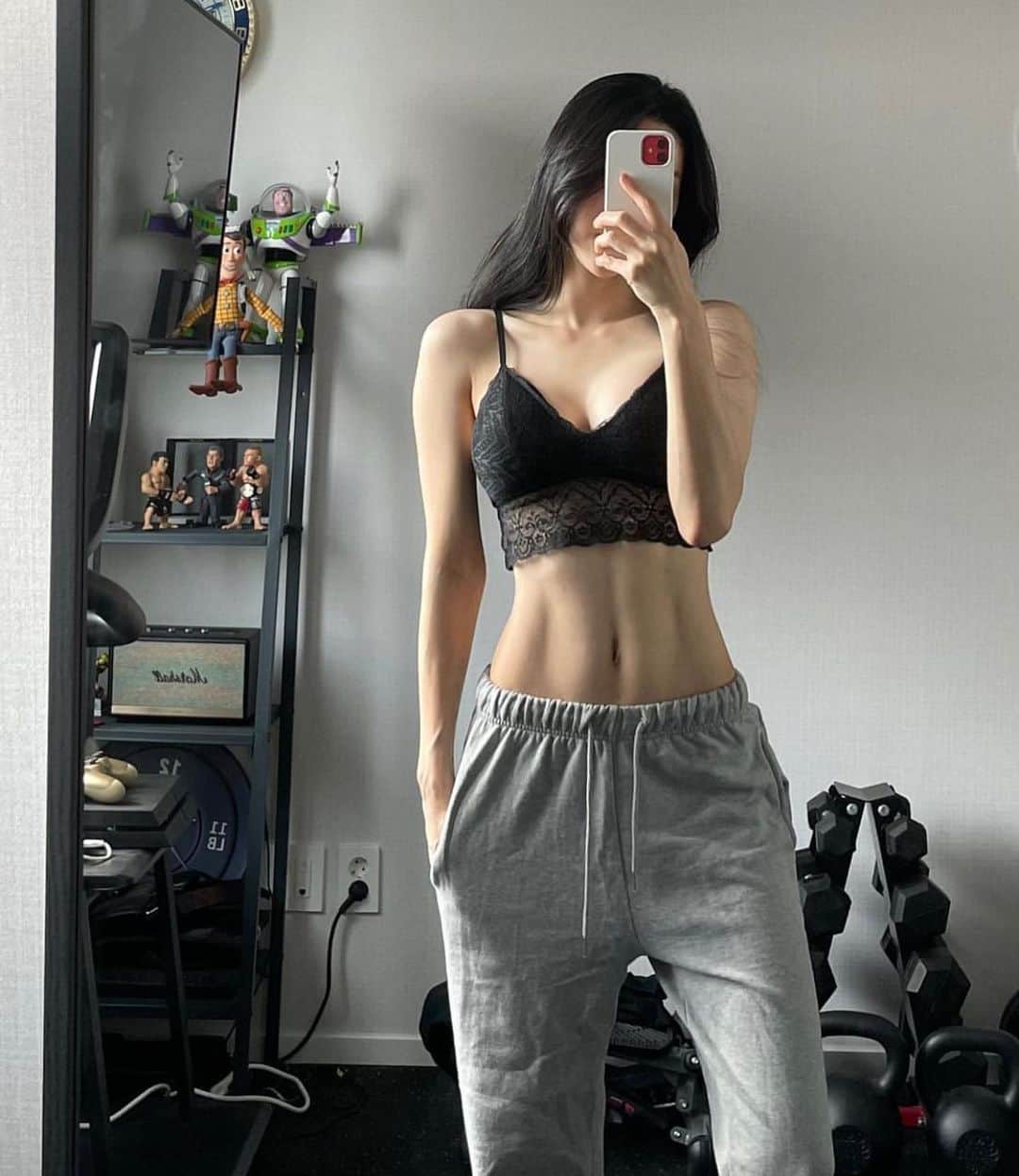 BodyON Koreaさんのインスタグラム写真 - (BodyON KoreaInstagram)「🔥생각과 삶이 멋진 #운동 피플들을 #바디온코리아 는 응원합니다! | | wow @vita_ddoddo 👍😎💕 | | 🍀자신 or 주변 지인 중에 짐패션 핫피플 계시면 DM 보내주세요📩 | | #필라테스 #셀피 #거울샷 #바디체크 #운동복 #bodycheck #fitnessgirl #girl #korean #selfie #오하운 #오운완 #헬스타그램 #웨이트 #홈트 #workout」8月13日 12時19分 - bodyonkorea