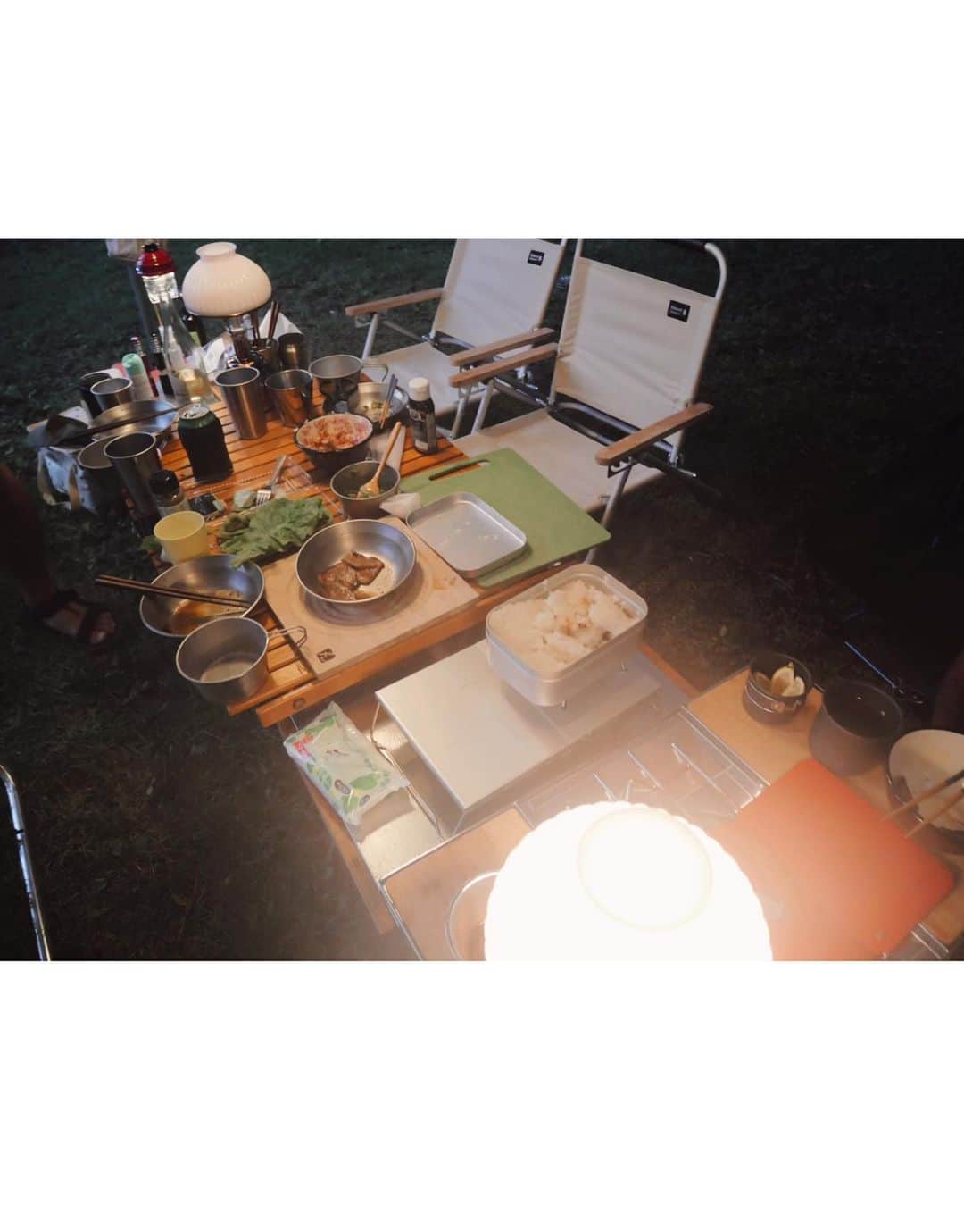 小山田早織さんのインスタグラム写真 - (小山田早織Instagram)「素敵な満月の夜と🌕  初めてのキャンプ🏕  ベテランキャンパーファミリーと楽しすぎる夏の思い出が出来ました🤍  #camp #あやみ飯」8月14日 15時06分 - saorioyamada