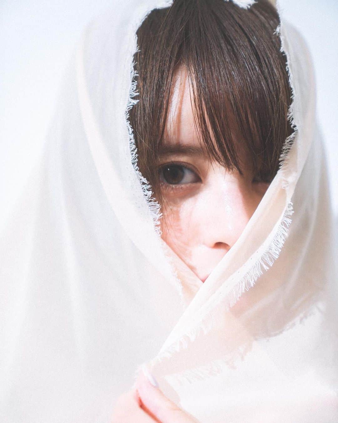 吉崎綾さんのインスタグラム写真 - (吉崎綾Instagram)「顔が強張ってるようです。  #ootd」8月15日 19時24分 - yoshizaki_aya
