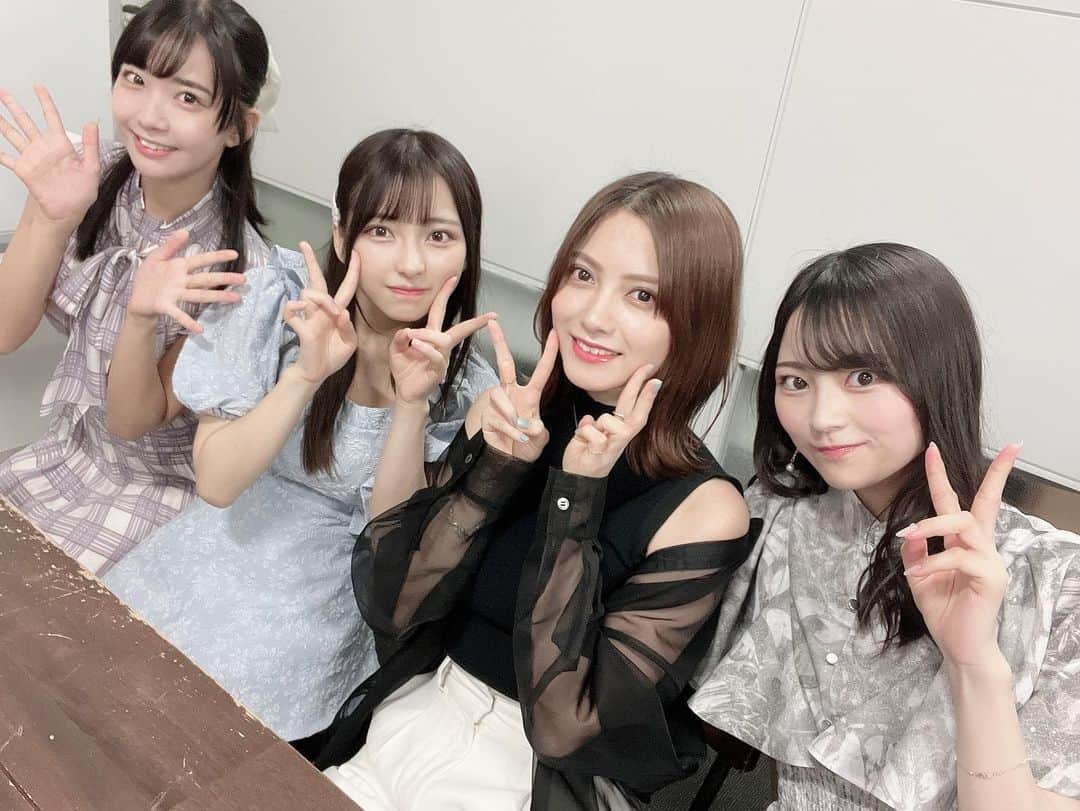 桃月なしこさんのインスタグラム写真 - (桃月なしこInstagram)「アイドル3人に囲まれて #ゼロイチTV の撮影をしてきました☕*°  #桃月なしこ #なしこたそ #十味 #宇咲 #天羽希純 #ババババンビ #2i2」8月16日 18時31分 - nashiko_cos