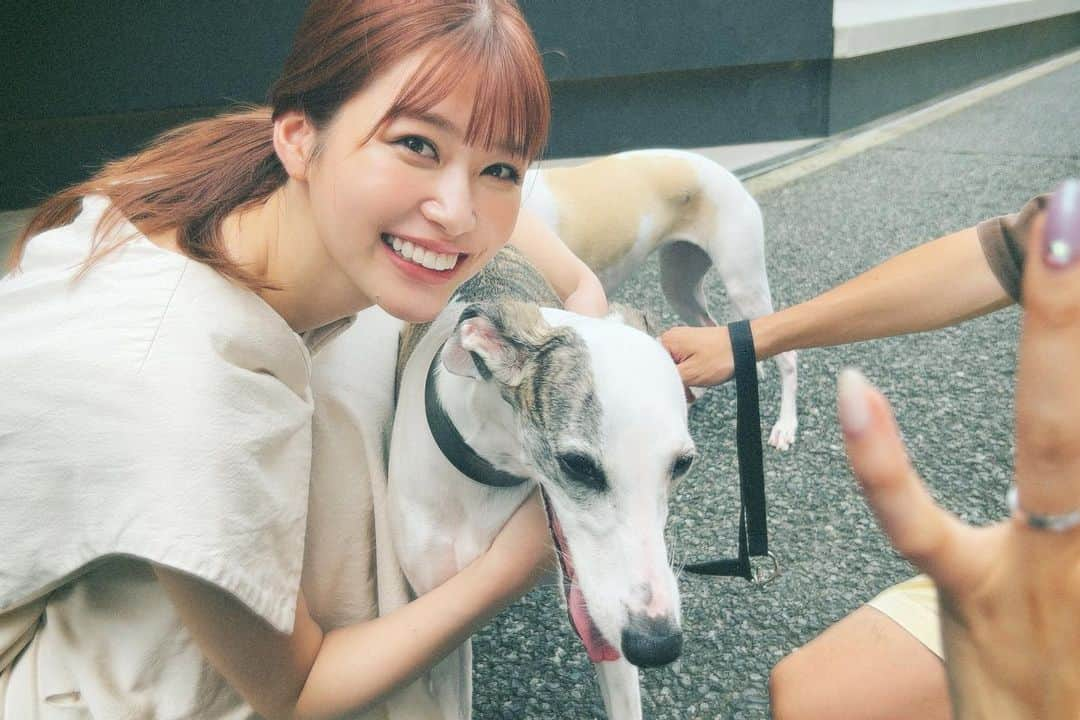 生見愛瑠さんのインスタグラム写真 - (生見愛瑠Instagram)「一緒に撮影した ビビちゃんとソイちゃん🫧  かんわい」8月16日 20時16分 - meru_nukumi