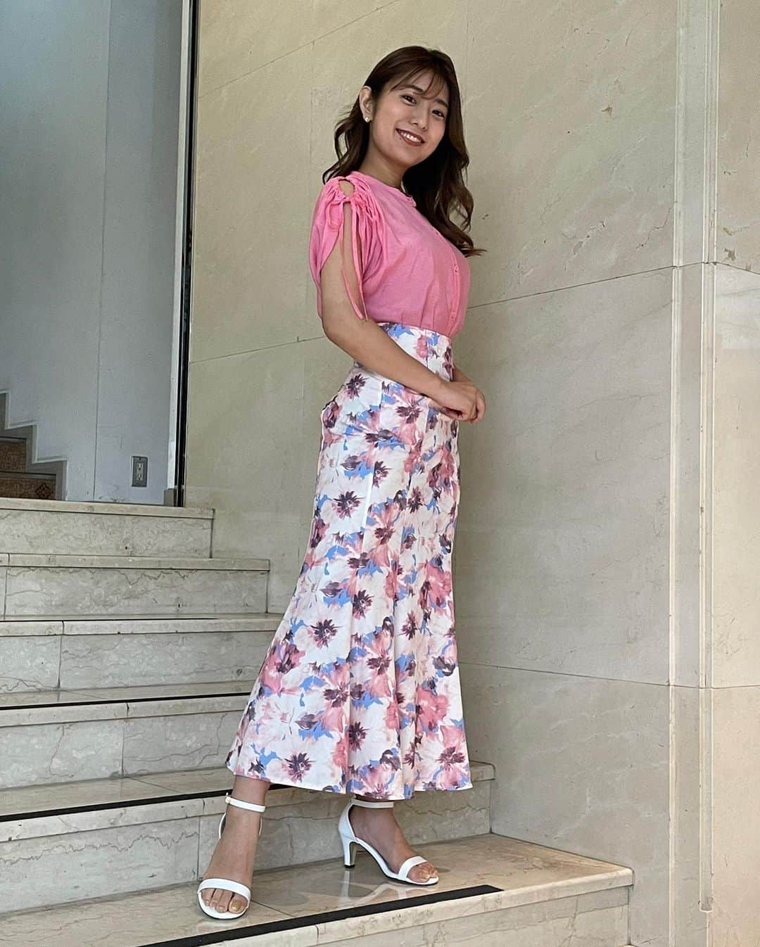 白戸ゆめのさんのインスタグラム写真 - (白戸ゆめのInstagram)「👗 . #東京インフォメーション #衣装 ちょっと青みのあるピンクも 似合うと言っていただけるお色です💗」8月17日 21時04分 - yumeno.s_