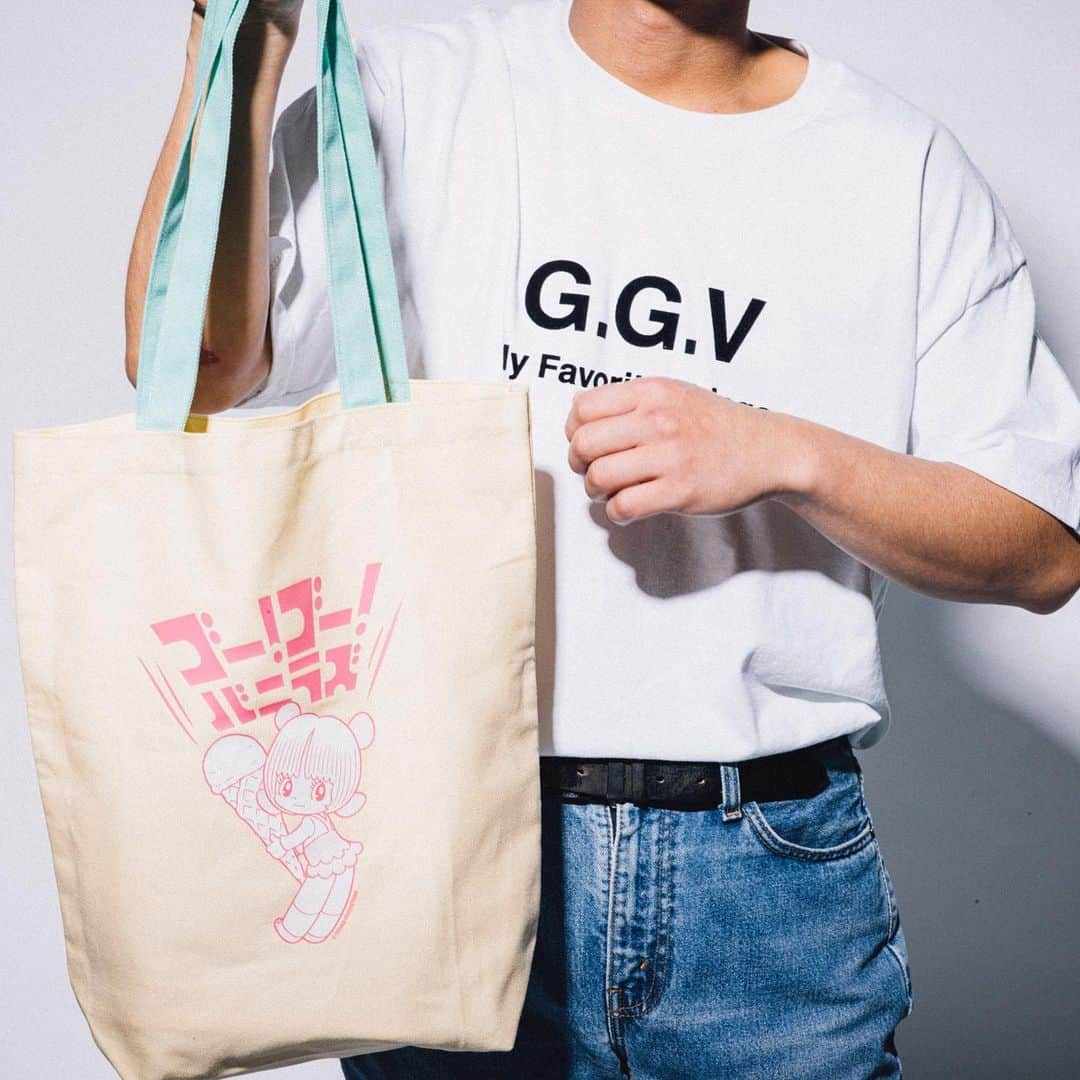 go!go!vanillasさんのインスタグラム写真 - (go!go!vanillasInstagram)「【アリーナグッズ解禁＆受注先行販売 開始！！】  漫画家・手塚治虫の名作『ブラック・ジャック』に登場するピノコとのコラボグッズには トートバッグ・ポーチ・新色タオルが初登場！  📸西槇太一  #バニラズMFT」8月18日 19時13分 - go_go_vanillas_official