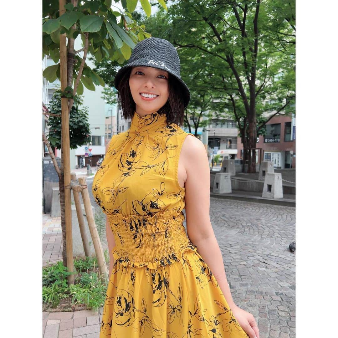 水崎綾女さんのインスタグラム写真 - (水崎綾女Instagram)「Il fait beau aujourd’hui!  👒 @tangram_tokyo  👗 @shein_japan   #tangramwear #tangramgolf  #tangramtokyo #shein #sheinofficial #fashion #ootd」8月19日 20時28分 - misakiayame