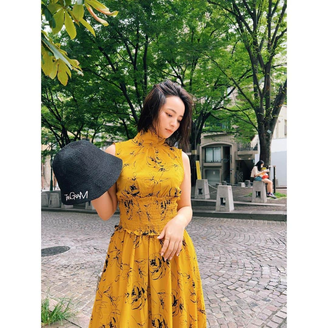 水崎綾女さんのインスタグラム写真 - (水崎綾女Instagram)「Il fait beau aujourd’hui!  👒 @tangram_tokyo  👗 @shein_japan   #tangramwear #tangramgolf  #tangramtokyo #shein #sheinofficial #fashion #ootd」8月19日 20時28分 - misakiayame