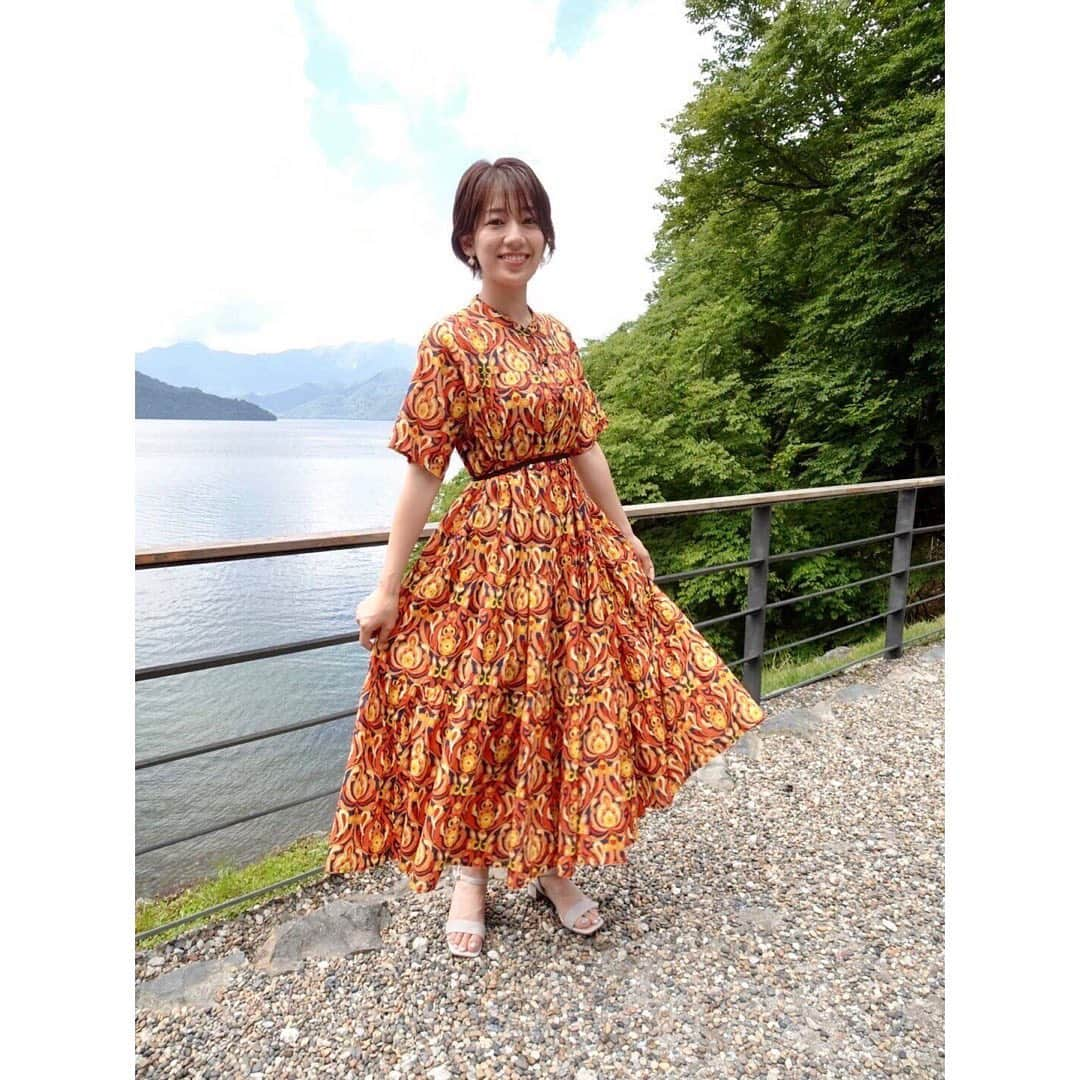 佐藤美希さんのインスタグラム写真 - (佐藤美希Instagram)「明日8/20(土)8:30〜とちぎテレビ「魅せます！とちブラ放送です！ ⁡ 今回は、とちぎの避暑地〜大使館と中禅寺湖〜をご紹介しました！ ⁡ ・とちぎテレビ再放送8/25(木)20:00〜 ・東京MX(MX2)8/27(土)7:45〜 ・群馬テレビ8/28(日)18:45〜 ・KBS京都8/28(日)22:15〜 ⁡ ゆったり過ごせる憩いのスポットでした☺️ ぜひご覧ください！ ⁡ 衣装 ワンピース→ @manana_suerte   #とちブラ #とちぎテレビ #栃木県 #避暑地 #中禅寺湖 #遊覧船 #イタリア大使館別荘記念公園 #英国大使館別荘記念公園 #manana_suerte  ⁡」8月19日 22時28分 - satomiki0626