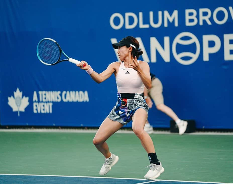 加藤未唯さんのインスタグラム写真 - (加藤未唯Instagram)「Through to the final at @vanopentennis 🔥 明日は決勝です、次こそ掴みたいです💪 #vancouver #vanopen #canada  #tennis #doubles #final #adidas #adidaswomen #wilson #バンクーバー #カナダ #テニス #ダブルス  #アディダス #ウイルソン #明日は #決勝」8月20日 13時56分 - miyukato1121