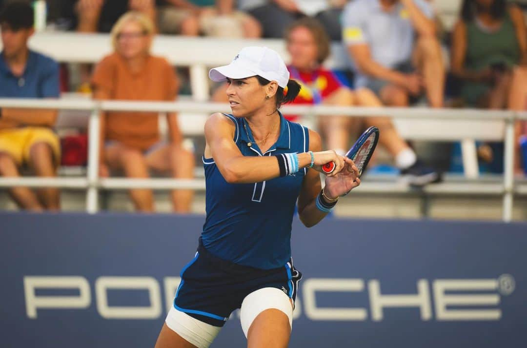 アイラ・トムリャノビッチさんのインスタグラム写真 - (アイラ・トムリャノビッチInstagram)「Thank you @cincytennis for keeping me busy and happy💙」8月20日 22時06分 - ajlatom