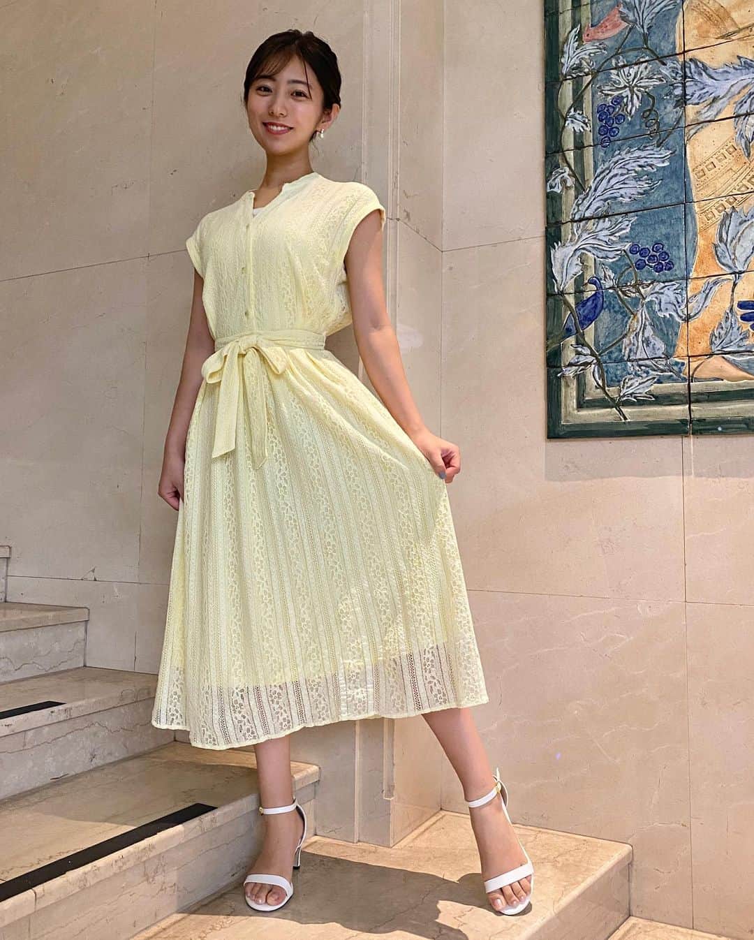 白戸ゆめのさんのインスタグラム写真 - (白戸ゆめのInstagram)「👗 . #東京インフォメーション #衣装 衣装に合わせたヘアスタイルも 注目してもらえたらと思います✨」8月21日 13時15分 - yumeno.s_
