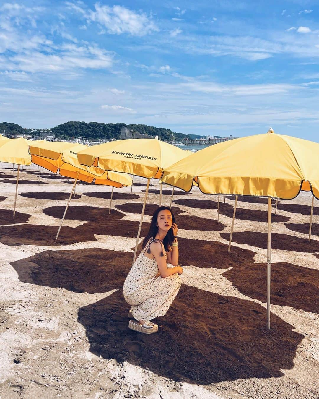 板野友美さんのインスタグラム写真 - (板野友美Instagram)「夏の思ひ出𓇼𓆡𓆉 ⋆  みんなはどこの海が好き？  もちろん海外の透き通るような エメラルドグリーンの海に入りたいけど 湘南の何ともいえない空気感がずっとすき。  毎年絶対来る場所🏝  #湘南 #海」8月21日 19時03分 - tomo.i_0703