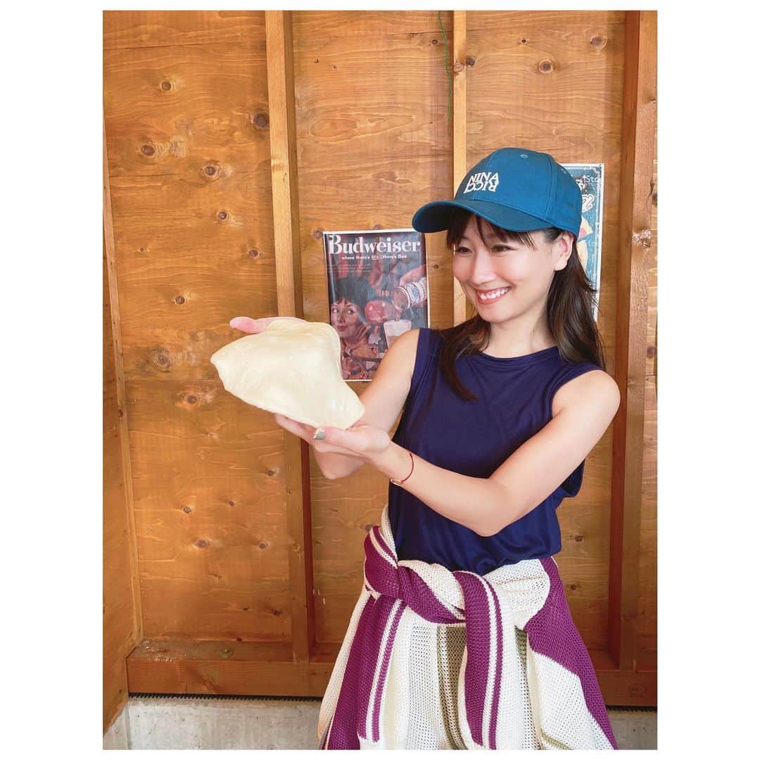 大塚愛さんのインスタグラム写真 - (大塚愛Instagram)「ピザ焼くよー ピザ焼けたよー  ピザ　ビバ　ハピ　ピザ  AIO　#ピザ #ピッツァ #pizza」8月22日 17時19分 - aiotsuka_official