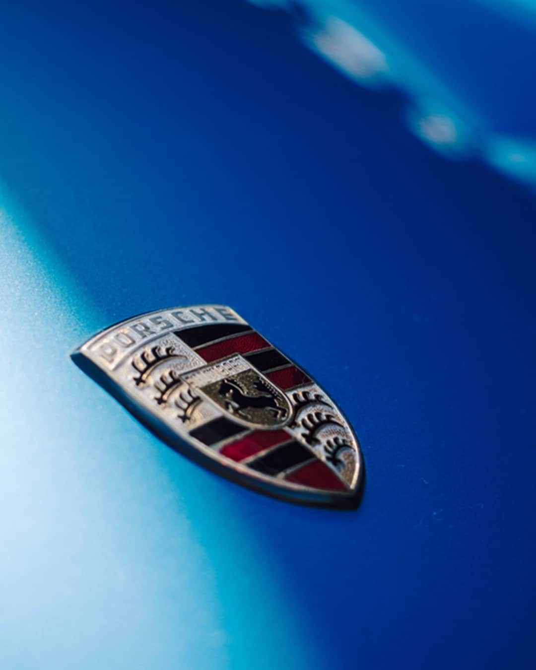 Porsche Japanさんのインスタグラム写真 - (Porsche JapanInstagram)「そのカラーは、色褪せない。⁠ ⁠ ⁠ #ポルシェ #Porsche #PorscheJapan #ポルシェガレージ #PorscheGarage #クラシックカー ⁠」8月24日 18時01分 - porsche_japan