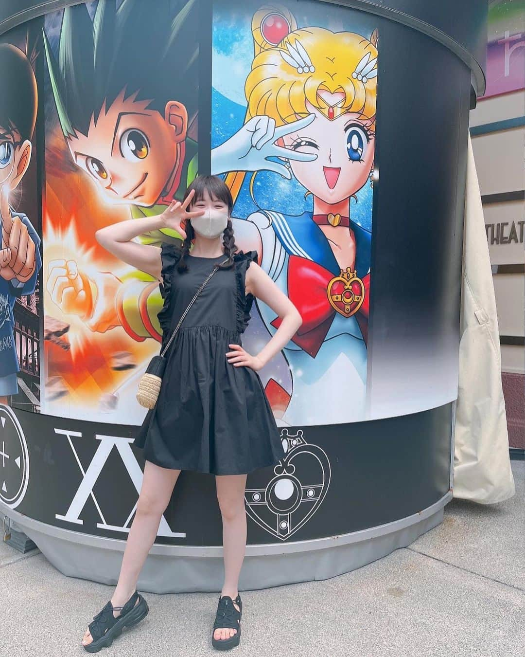 高山一実さんのインスタグラム写真 - (高山一実Instagram)「. 夏ユニバ🤍 セーラームーン&HUNTER×HUNTERが 開催されてる間にどうしても行きたくてପ(⑅ˊᵕˋ⑅)ଓ . 超楽しかったー！！！！ 初めてのマリオも感動(๑>◡<๑) いつかハリドリとフライングダイナソー永遠ループ♾の会もしたい♪♪」8月25日 22時57分 - takayama.kazumi.official