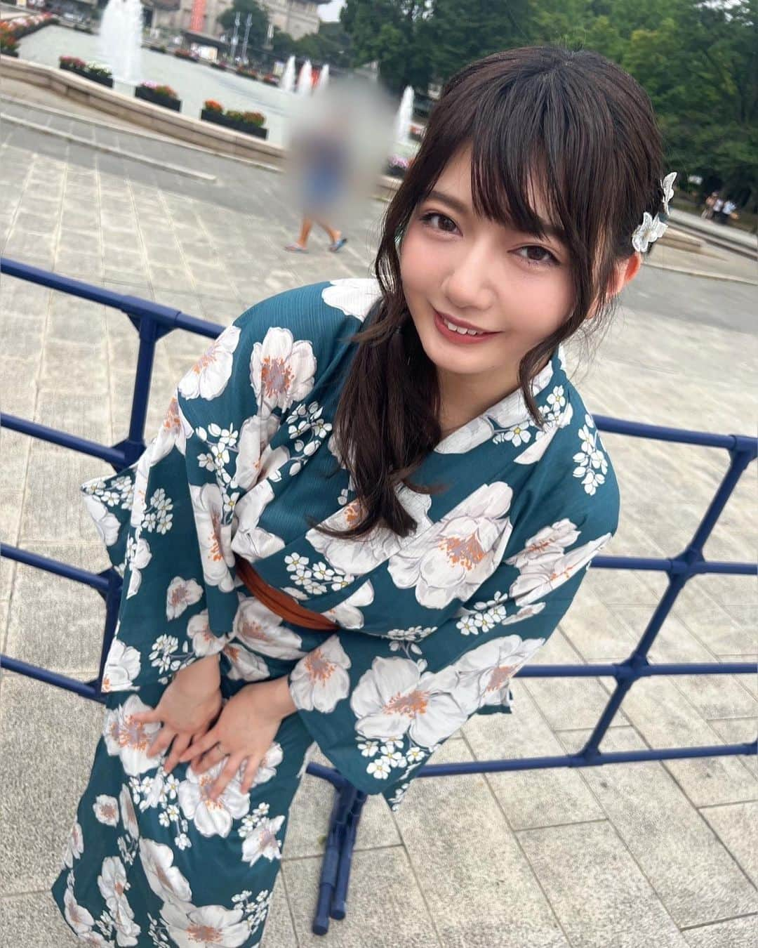 橋村依里南（泉屋アイナ）さんのインスタグラム写真 - (橋村依里南（泉屋アイナ）Instagram)「浴衣でLIVEでした👘🤍 . . . .  #japanesemodel #アイドル #モデル #グラビアモデル #ポートレートモデル #グラドル #グラビアアイドル  #idol  #japan #japanese #japanesegirl #asia #asiangirls #asian #asianmodel #girlsswimwear #model  #水着  #swimwear #modelshoot #modelphotography  #아이돌　#데일리　#셀카　#일본 #bodypositive  #japaneseidol #偶像 #portrait #浴衣」8月26日 23時06分 - h__irina_a