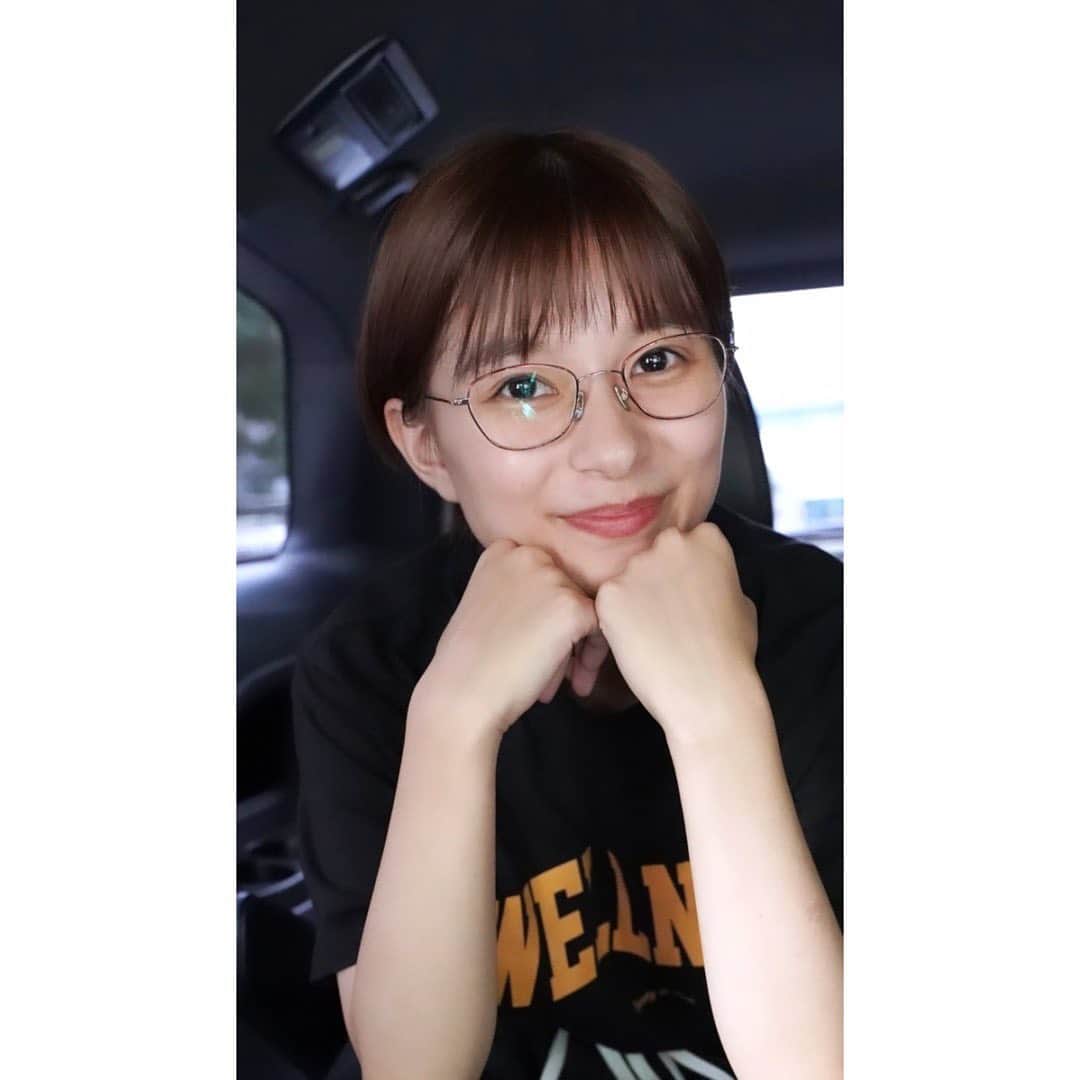 芳根京子さんのインスタグラム写真 - (芳根京子Instagram)「和泉のめがねをいただきました🤓 実際使ってたやつみたい。 ありがとうございます！  もう懐かしいね😌  #俺の可愛いはもうすぐ消費期限⁉︎」8月27日 11時37分 - yoshinekyoko