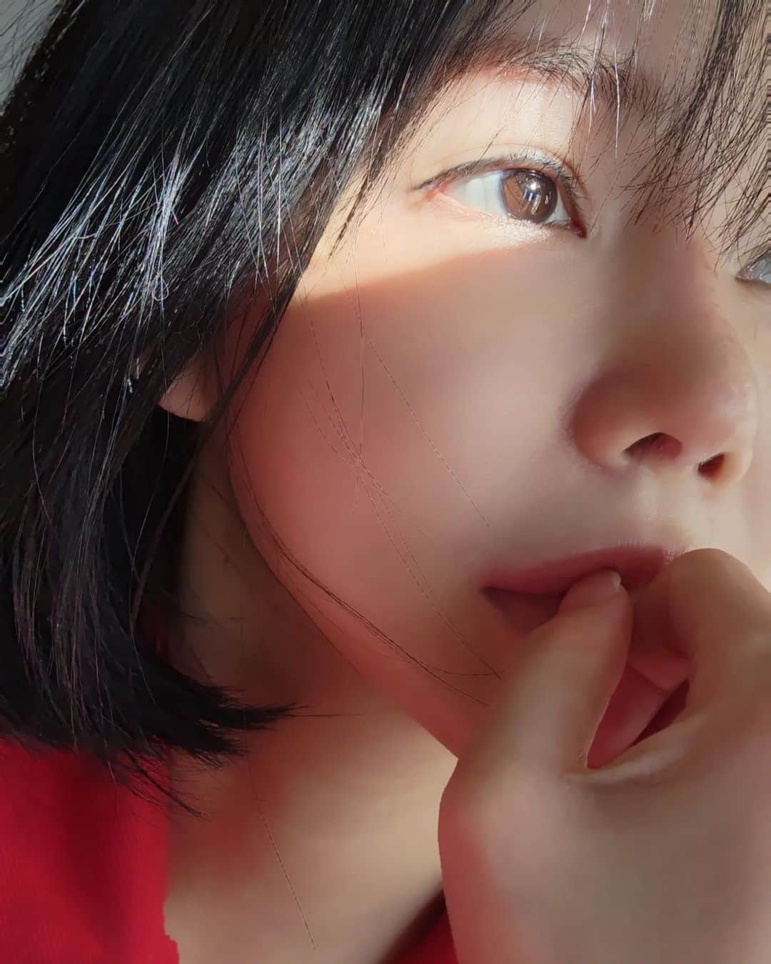 Han Ga Eunさんのインスタグラム写真 - (Han Ga EunInstagram)「오늘 구름한점없는 맑은 햇살 즐거운주말 보내세요」8月27日 16時08分 - gaeungbebe