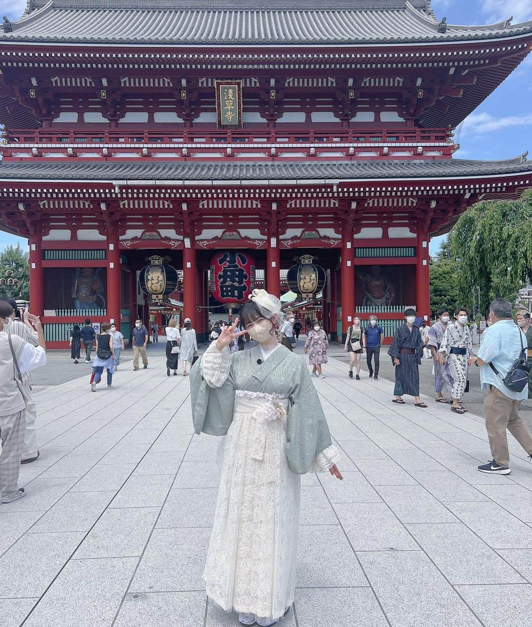 園田あいかさんのインスタグラム写真 - (園田あいかInstagram)「⛩  袴初めて着たの( ´˘` )  所々にあるレースが ほんまに可愛かった…  緑も好きやから テンションあがりましたと！⤴︎︎︎⤴︎︎  #キテルネ #ZIP !」8月28日 22時27分 - for__offwhitey_9