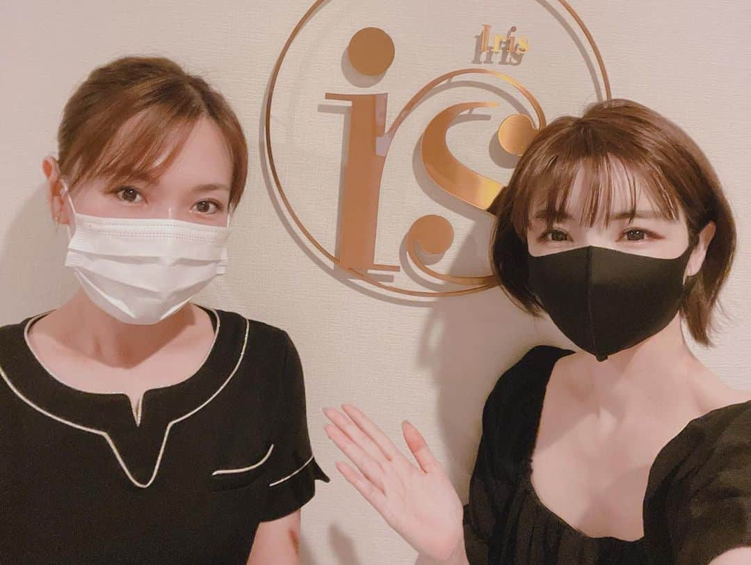 森下悠里さんのインスタグラム写真 - (森下悠里Instagram)「ゴッドハンドの施術を受けてきたよ🤍 @detox.salon.iris   私の身体、けっこうガチガチだったみたいで😭💦 全身の頑固なコリを丁寧にしっかりと解して流してもらったよ🧜‍♀️  ガチガチで浮腫みがちだった私の身体もすっきり✨ ウエストとか脚もひと回り細くなってる！！  やっぱり、痩身エステも定期的に来ないとダメだね 最高の施術に大感激でした😌❤️  色々撮ったんだけど みんなは何枚目が好きかな？？  美しくて優しい素敵な方に担当してもらったよ🤍 華奢で細いのにすごいパワーで🔥 全身、あっという間に解れました🤍」8月28日 23時07分 - yuurimorishita