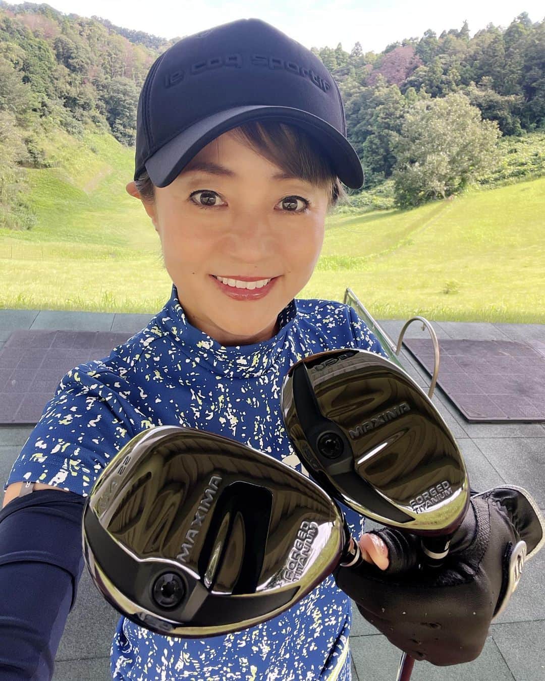 橋本志穂さんのインスタグラム写真 - (橋本志穂Instagram)「リョーマの新しいユーティリティ❣️ ４番と５番を試してみましたが すごく軽く気持ちよく飛ぶ❣️ ゴルフ場で朝はパターかアプローチの練習しますが、、 久しぶりに練習場にきました。  #リョーマゴルフ  #maxima  #lecoqgolf  #golf  #バイク女子　#brp　#can-am #SPYDERF3ゴルフ女子」8月29日 14時03分 - shihohashimoto3