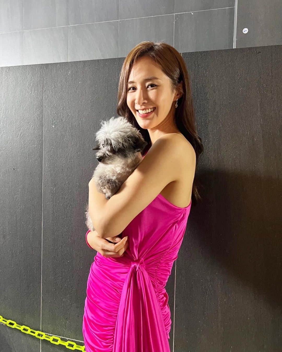 ユリ さんのインスタグラム写真 - (ユリ Instagram)「돈세라 열혈응원단장 뚜이 🐾」8月29日 22時12分 - yulyulk