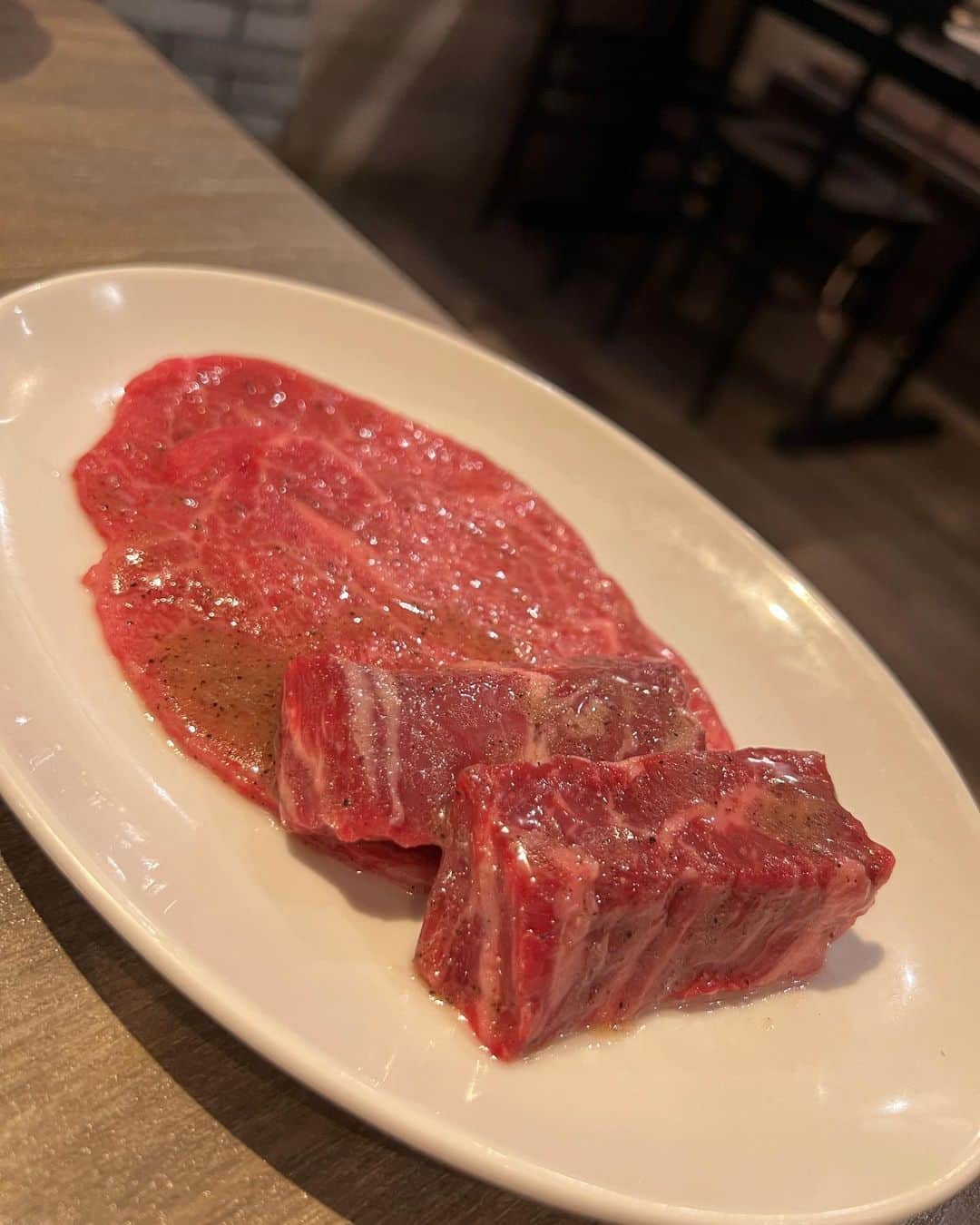 吉田恵美さんのインスタグラム写真 - (吉田恵美Instagram)「お肉食べて元気いっぱい😤 美味しかった〜！  @ushigoro_bambina  #うしごろバンビーナ」8月29日 22時31分 - _yoshida_megumi