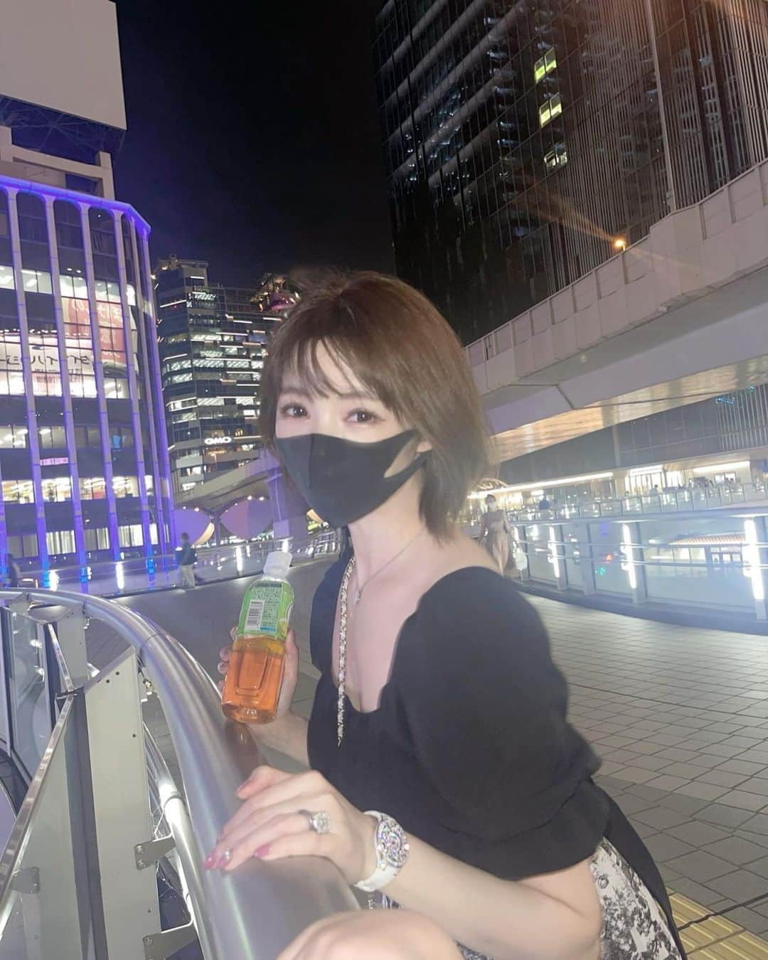 森下悠里さんのインスタグラム写真 - (森下悠里Instagram)「ノーマルカメラ🤍  この日、夜風が気持ちよかった🤍  これから涼しくなるから 沢山お散歩したいな🤍  運動、本当苦手だし嫌いだけど お散歩は永遠といける  気づくと何駅分も、、  歩くの大好き💓」8月30日 0時29分 - yuurimorishita