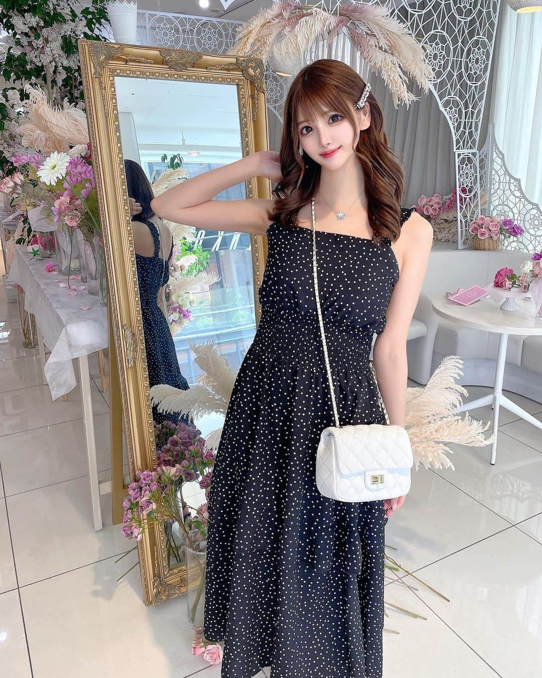 桜咲乃愛さんのインスタグラム写真 - (桜咲乃愛Instagram)「昨日のコーデ👗💓 @etoileboutique_official   #ワンピースコーデ #ワンピース#可愛いものが好き #昨日のコーデ #コーデ#ドットワンピース#ファッション通販 #エトワールブティック#etoileboutique」8月30日 13時36分 - noasama1101