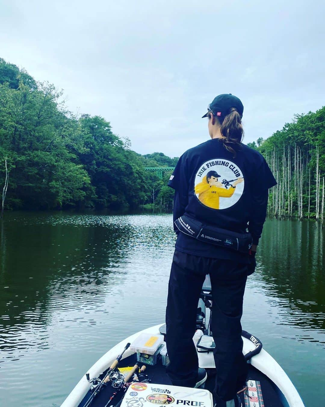 彼方茜香さんのインスタグラム写真 - (彼方茜香Instagram)「アイリー♥  It's comfortable to wear.  @irie_fishing_club   thx   #iriefishingclub   #アイリーフィッシングクラブ  #sarynirie」8月30日 16時15分 - serikaochikata