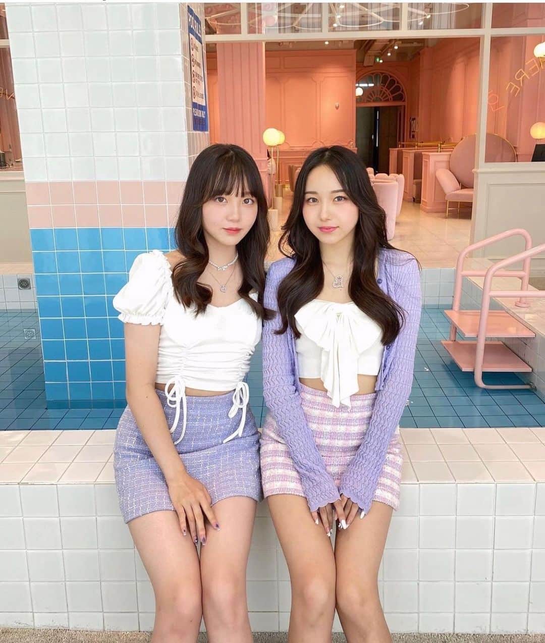 麻美さんのインスタグラム写真 - (麻美Instagram)「#pinkpoolcafe  . ココが1番可愛いかった😍😍😍 ． 日本にもあればいいのに💓 ． おばさんもウキウキ💓 娘達はこの空間にいるだけで幸せそうだった〜💓 ． #韓国 #映えスポット  #pinkpoolcafe」8月31日 13時41分 - mami0s