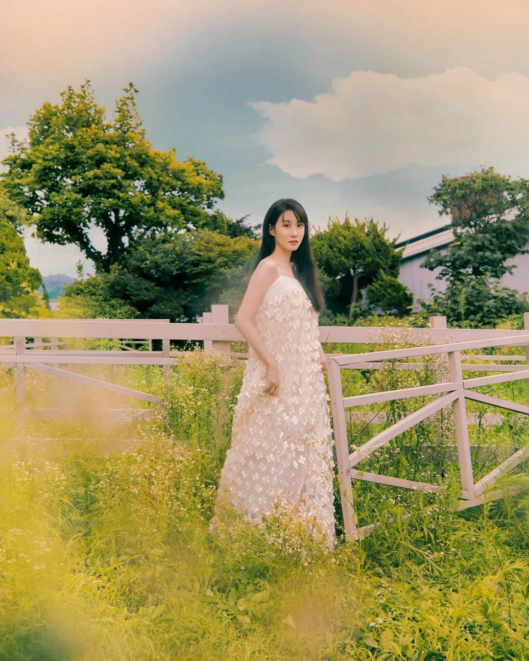 パク・ウンビンさんのインスタグラム写真 - (パク・ウンビンInstagram)「Park EunBin with Jo Malone London Fragrance. #EnglishPearAndFreesia #조말론런던 🌼」8月31日 18時15分 - eunbining0904