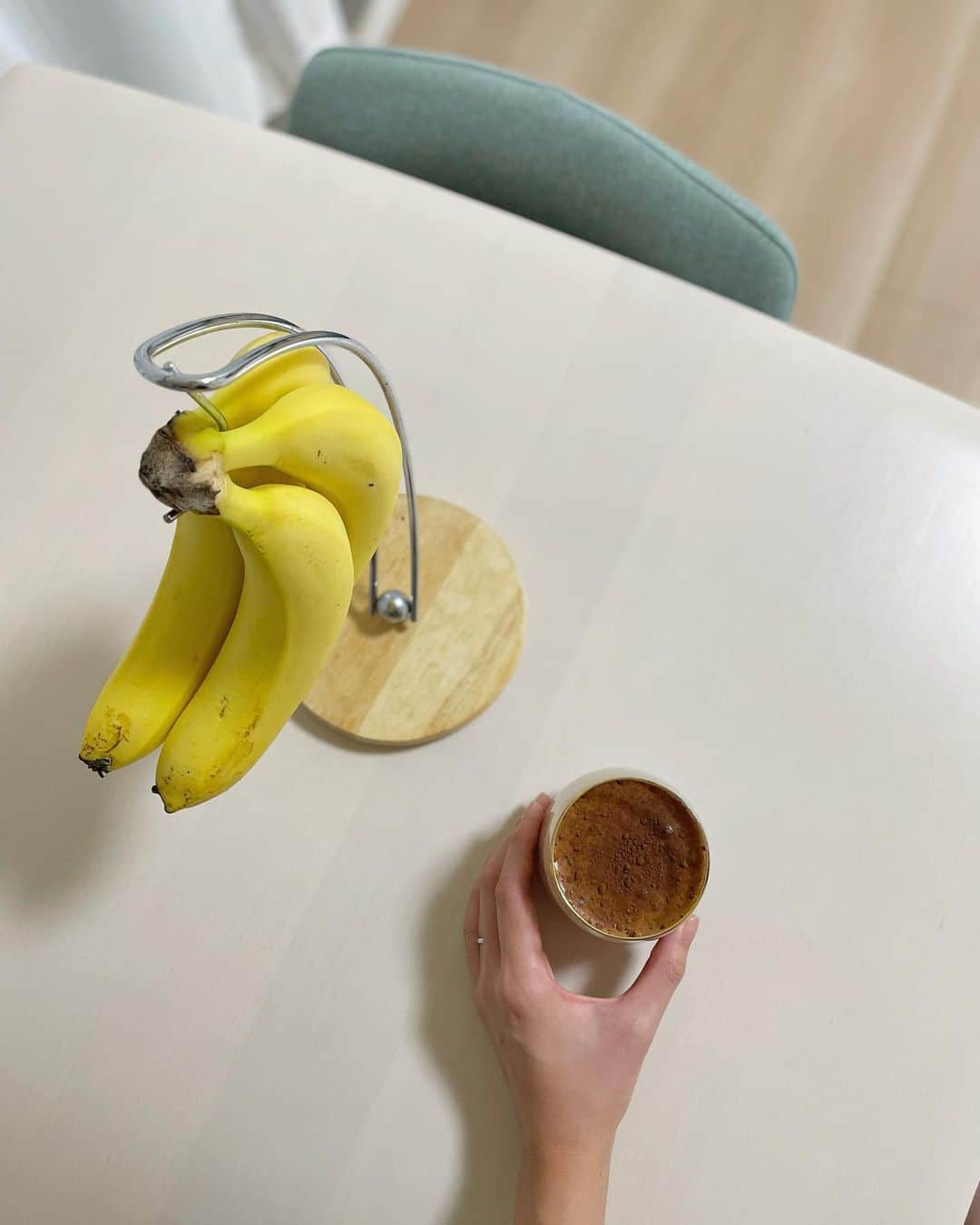 中島亜莉沙さんのインスタグラム写真 - (中島亜莉沙Instagram)「Doleのバナナから始まりバナナで終わる。 @dole.sunshine.jp   私は朝とトレ後にプロテインと冷凍バナナを スムージーにして飲んでます♪ 寒い時期はプロテインマグケーキにしてます！  Doleのバナナは1日2本がおすすめみたい！  バナナにはレジスタントスターチが含まれているので、食物繊維を摂った時と同じように腸内環境を整える効果が期待されます。  筋トレ中やダイエット中にも 身体に栄養のある甘いものが食べられるのって幸せですよね☺️  #PR #バナ活 #dole #ドール　#ドールバナ活1日2本 #ドールバナナ #グリーンチップバナナ #健康 #美容 #腸美人 #美腸 #ゴルフ女子 #岩井姉妹 #ドールプロミス #ドールバナ活ゴルフ」8月31日 20時24分 - arisan_days