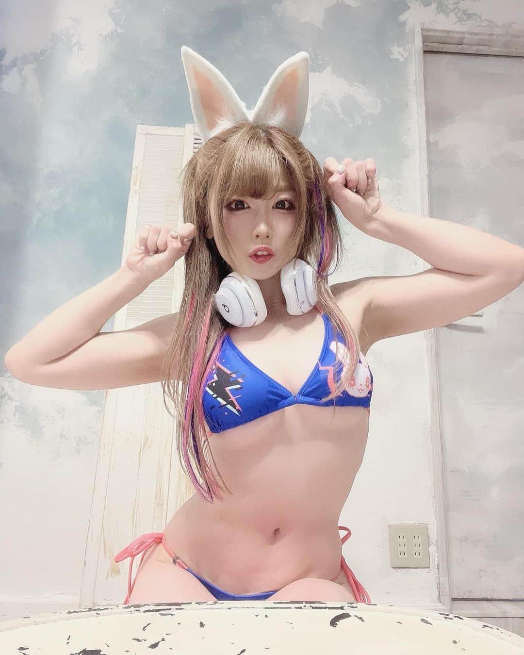 中野たむさんのインスタグラム写真 - (中野たむInstagram)「#bikini #summer #rabbit #beats #headphones」8月31日 20時56分 - tam_nakano