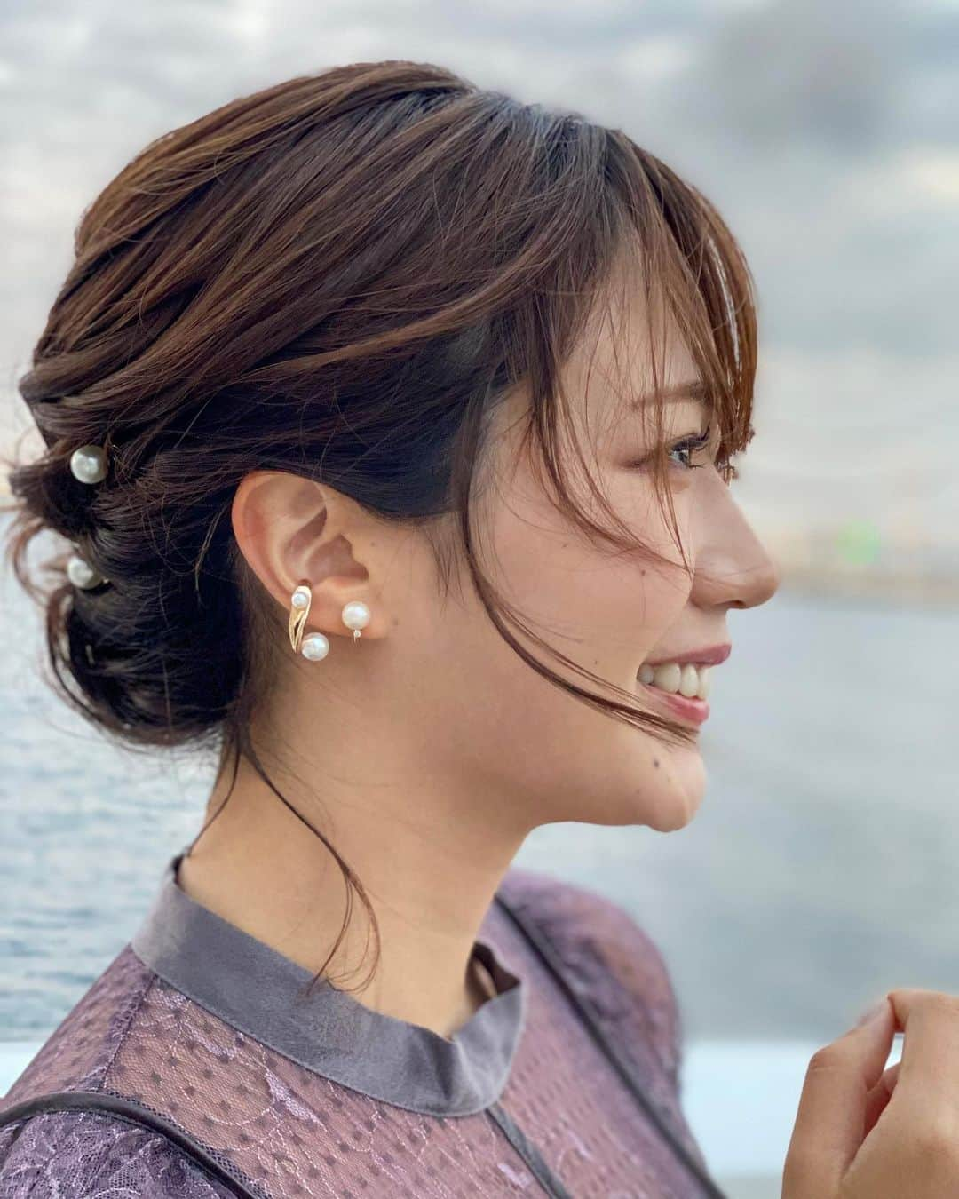 藤澤響花さんのインスタグラム写真 - (藤澤響花Instagram)「久々のヘアセット💆🏻‍♀️ どうかな？  #結婚式ヘアアレンジ#結婚式コーデ#結婚式ヘアセット#パーティードレス##パーティーヘア#パーティーコーデ#ヘアアレンジ#アップスタイル#ヘアセット#ヘアアクセサリー#パールピアス#イヤーカフ#weddinghair#partydresses#hairaccessory#hairstyle#hairmakeupdiary」8月31日 21時48分 - kyoka_fujisawa