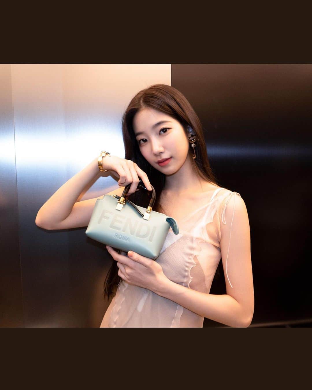KAZUHAさんのインスタグラム写真 - (KAZUHAInstagram)「@fendi #FendiFW22 #FendiByTheWay #ad」9月2日 16時51分 - zuhazana
