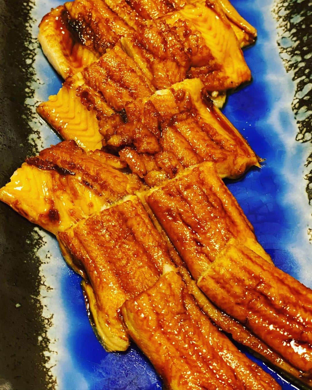 有吉弘行さんのインスタグラム写真 - (有吉弘行Instagram)「広島で美味しいの食べます。」9月5日 10時53分 - ariyoshihiroiki