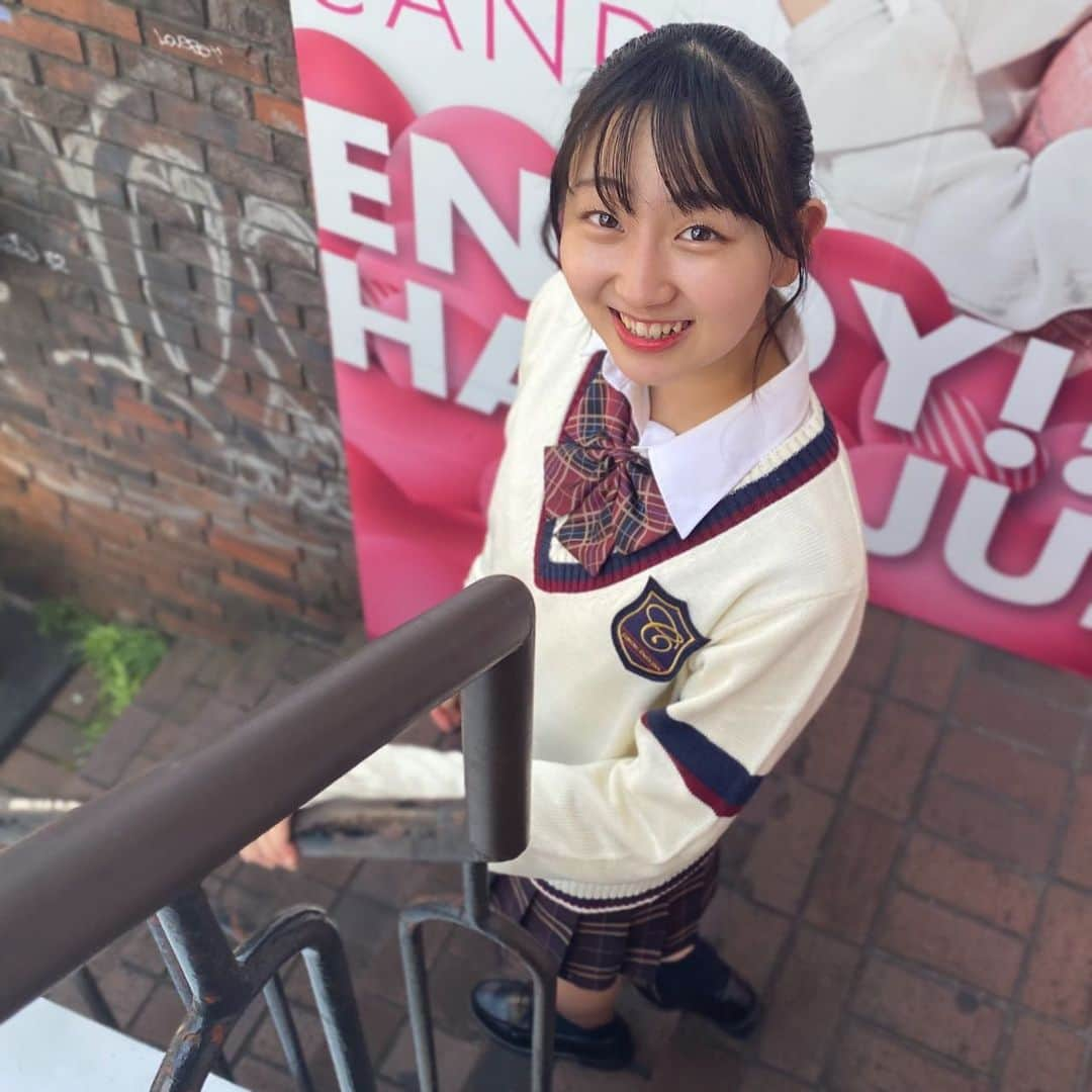 制服専門店CONOMiさんのインスタグラム写真 - (制服専門店CONOMiInstagram)「【原宿店】 画像をタップすると購入できるよ☝️ ・ #conomi #制服 #なんちゃって制服 #制服アワード #制服コーデ #制服交換 #制服アレンジ #制服ディズニー #制服ユニバ #学校 #女子高生 #放課後 #放課後jk #jkブランド #fjk #sjk #ljk #jkの素敵な思い出 #青春 #アオハル #青春フォトグラフ #平成ギャル #平成ギャルポーズ #ライクポーズ #顔隠しポーズ #きゅーななぱーせんと #ハルイロセカイ #ootd #japanesefashion #fyp」9月6日 16時24分 - conomi_official