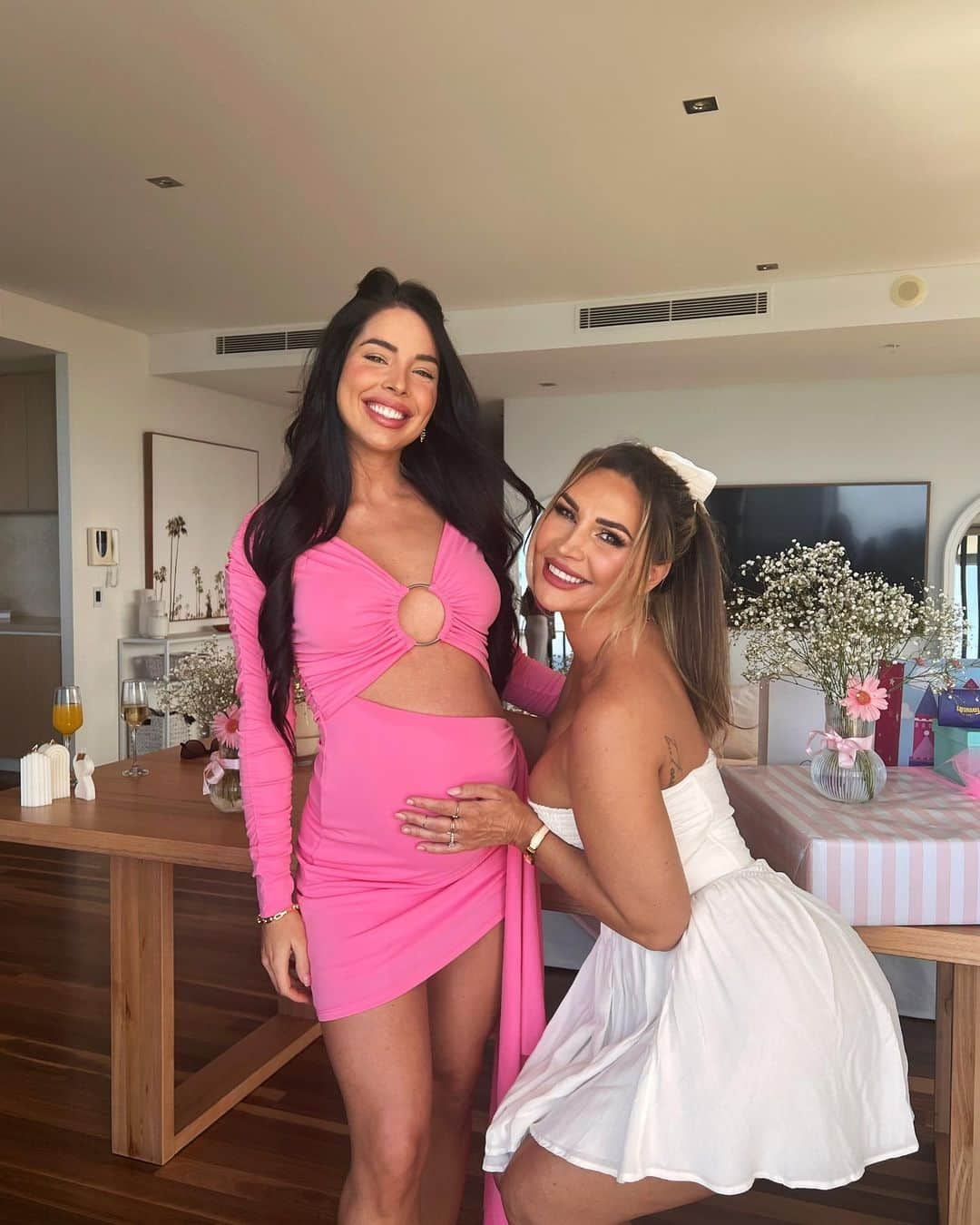 Rosanna Arkleさんのインスタグラム写真 - (Rosanna ArkleInstagram)「Celebrating baby Duffy over weekend! 🫶🏽💕👶 …」9月6日 17時51分 - rosannaarkle