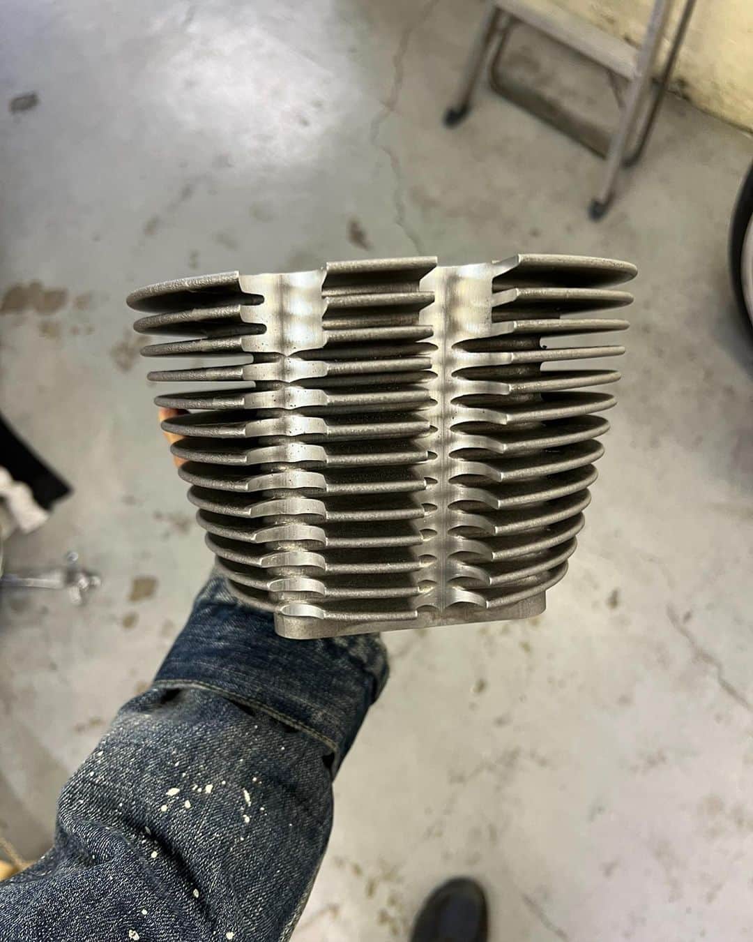 滝沢伸介さんのインスタグラム写真 - (滝沢伸介Instagram)「@harleydavidson  XR1000夢のアルミニウムシリンダーが完成。 製作は @keijikawakita  ————————————— #aluminiumcylinder  #xr1000 #harleydavidson」9月6日 19時38分 - sin_takizawa