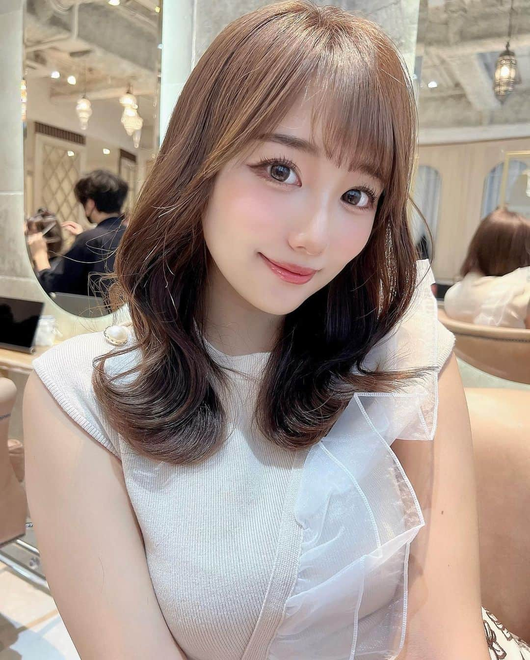 加藤里奈さんのインスタグラム写真 - (加藤里奈Instagram)「⋆ @lanicon_official のナチュラルカラコン 最近使ってる❥  ナチュラルだけど縁はしっかりしてるから、 自然に盛れる🥺🫶🏻  トップスは @micoameriofficial で見つけて即買いした😚🤍 可愛すぎる〜  #ootd #fashion #instafood #instagram  #hairstyle #outfit #code #instafashion  #ファッション #撮影 #ヘアスタイル #ヘア  #コーディネート #コーデ #今日の服 #micoameri #ミコアメリ #lanicon #ラニコン」9月7日 19時41分 - katoco0326