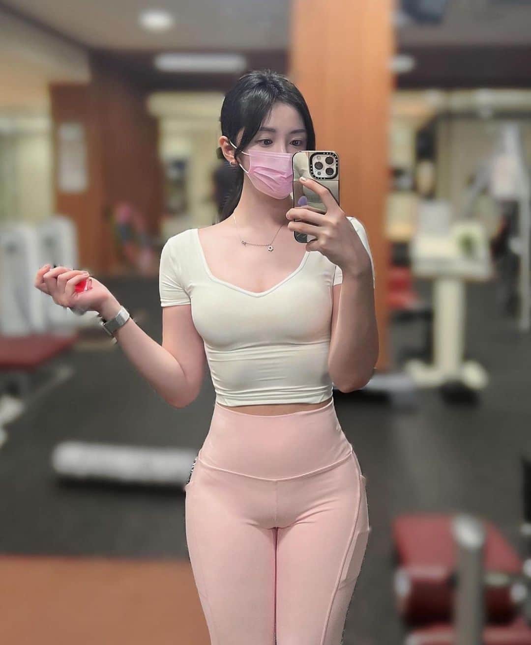 BodyON Koreaさんのインスタグラム写真 - (BodyON KoreaInstagram)「🔥생각과 삶이 멋진 #운동 피플들을 바디온코리아는 응원합니다! | | wow @imkate_o_o 👍😎💕 | | 🍀자신 or 주변 지인 중에 짐패션 핫피플 계시면 DM 보내주세요📩 | | #필라네스강사 #diet #trainer #필라테스 #fit #girl #selfie #model #abs #운동복 #셀피 #일상 #거울샷#instagood #브라탑 #healthy #눈바디 #fitness #얼짱 #몸짱 #body #몸스타그램 #바디스타그램 #모델#국내여행 #다이어터 #헬스 #여행에미치다 #pilates」9月7日 22時30分 - bodyonkorea